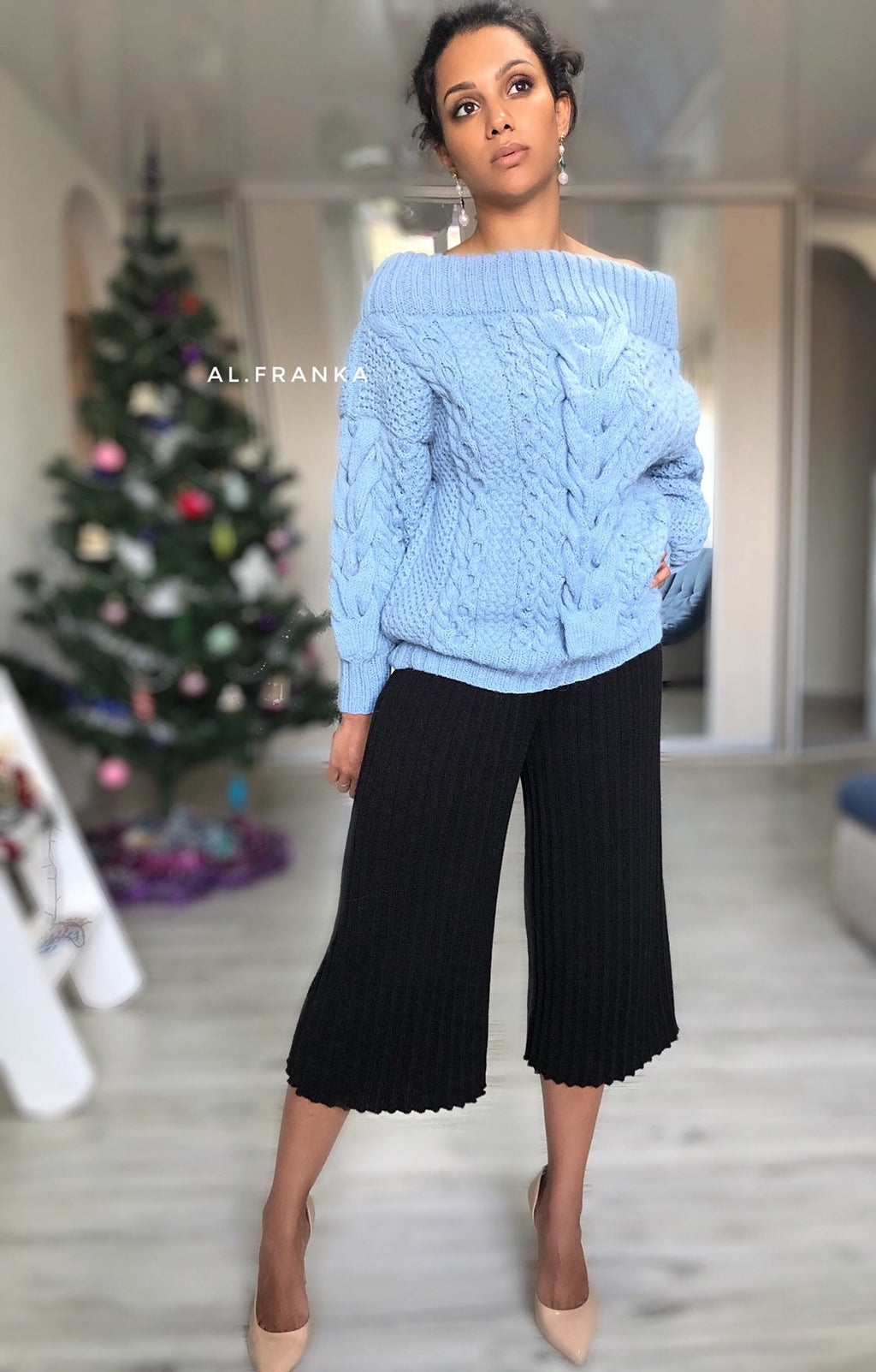 Cable hand knit sweater/ Loose knit/ Oversized sweater/Chunky knit throw /Knitted sweater woman/braid sweater/bulky off shoulder jumper