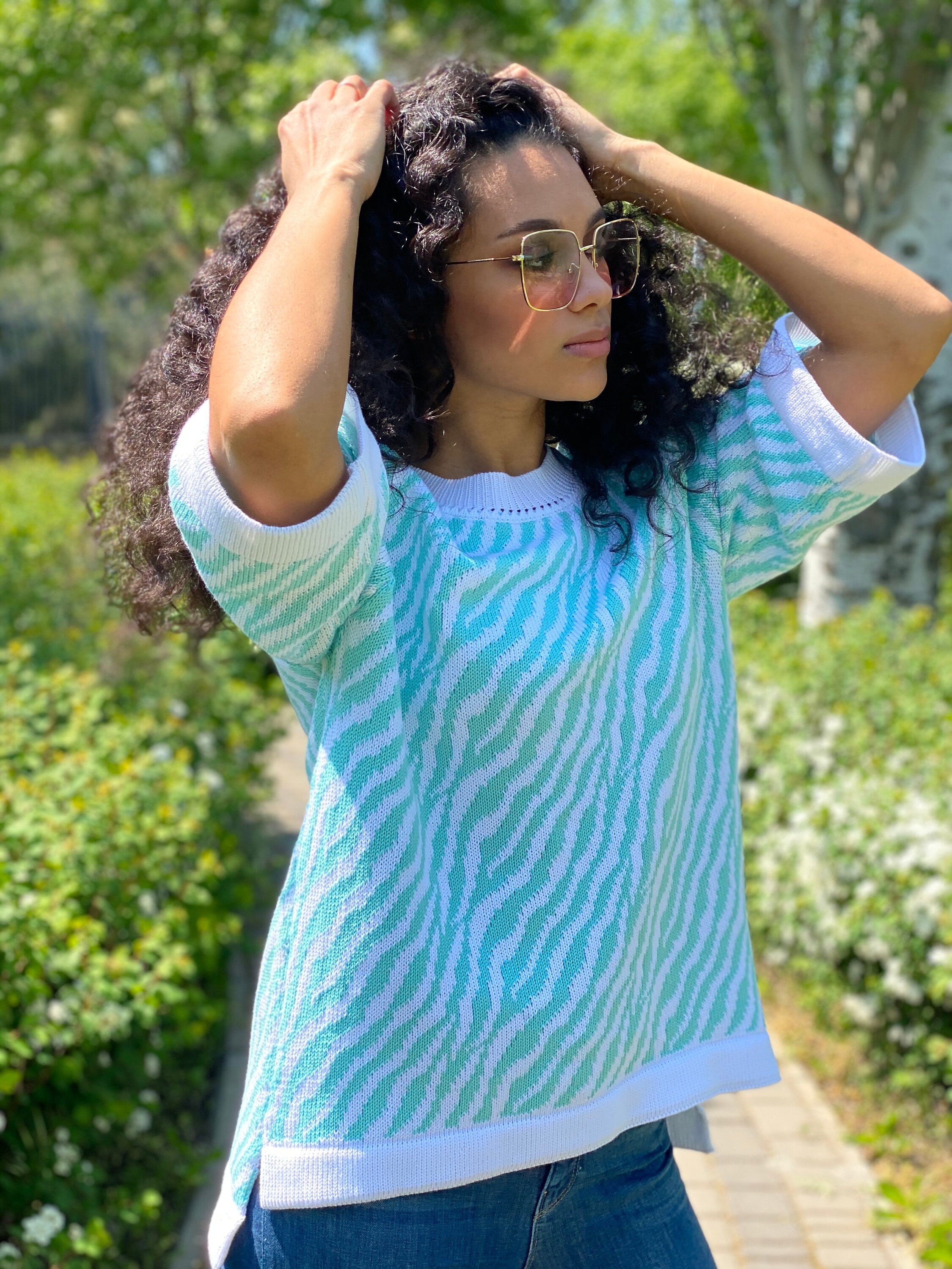 Knit soft organic cotton bamboo sweater Zebra print sweater short sleeve White green animal print sweater half sleeve pullover for women