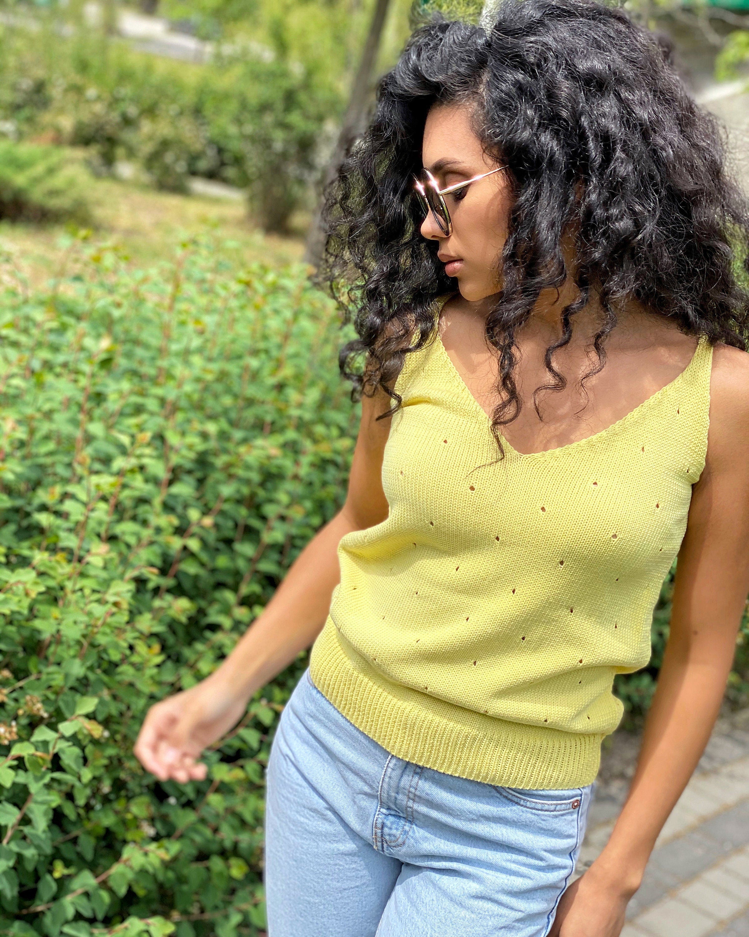 Knit yellow organic cotton summer Top Hand Knit Summer vest top Womens Lemon crop top no sleeves T-shirt with straps