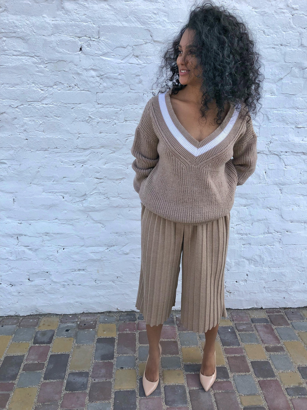 Two pieces knit womens suit beige Set Culotte pants/sweater Warm wool knitted suit Vintage costume Minimalist oversize suit/trousers pleated