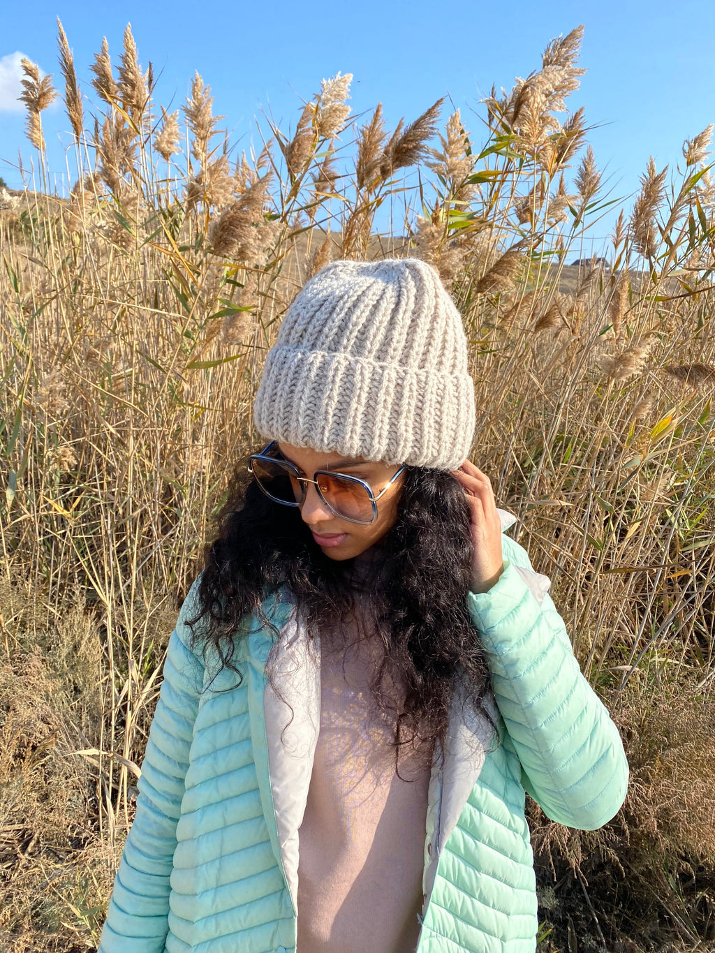 Bulky knitted hat/knit hats for woman/winter hat/blue hat/beige hat/burgundy hat/pink knit hat/blue wool winter hat/many colors knitted hat