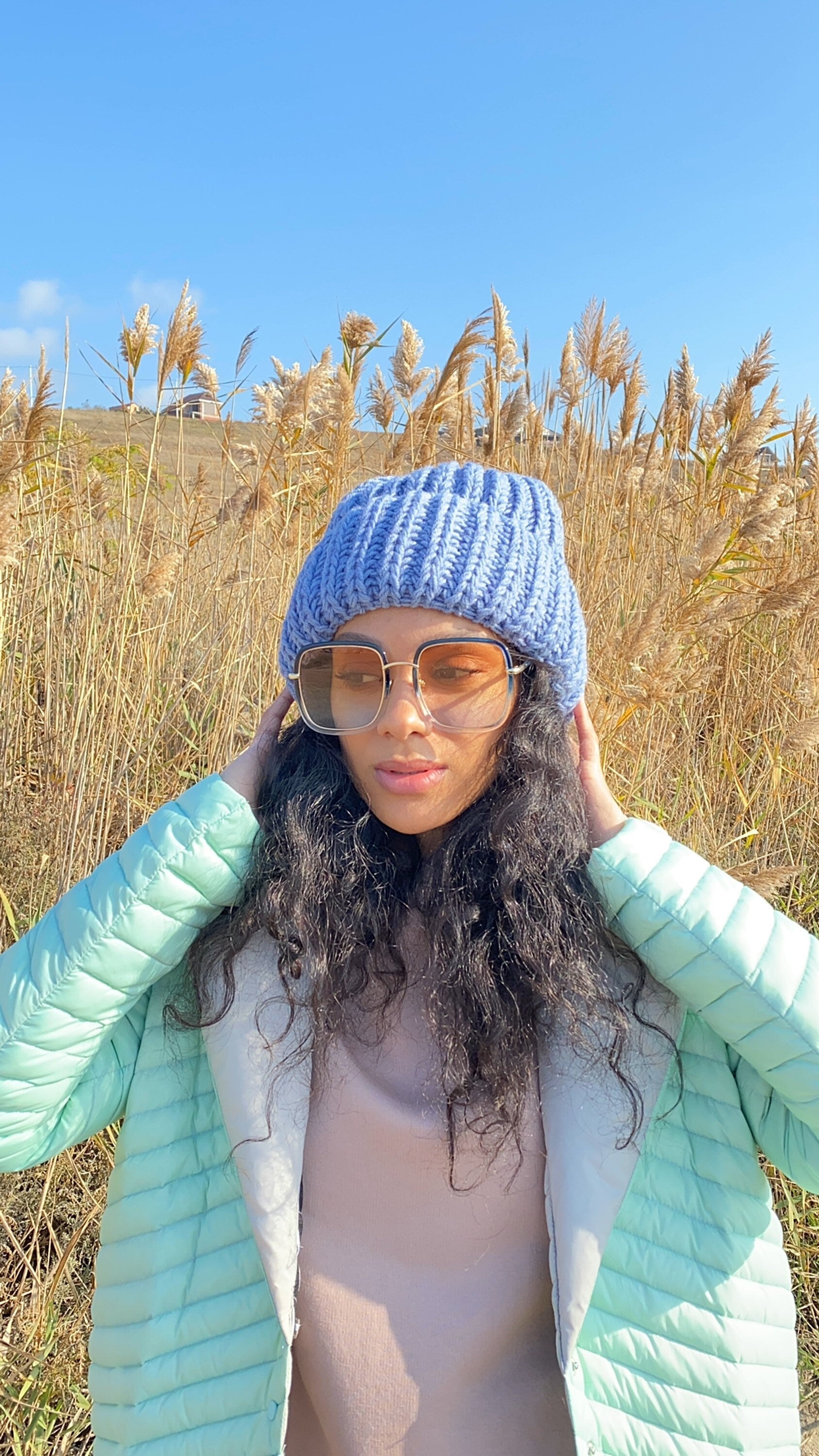 Bulky knitted hat/knit hats for woman/winter hat/blue hat/beige hat/burgundy hat/pink knit hat/blue wool winter hat/many colors knitted hat