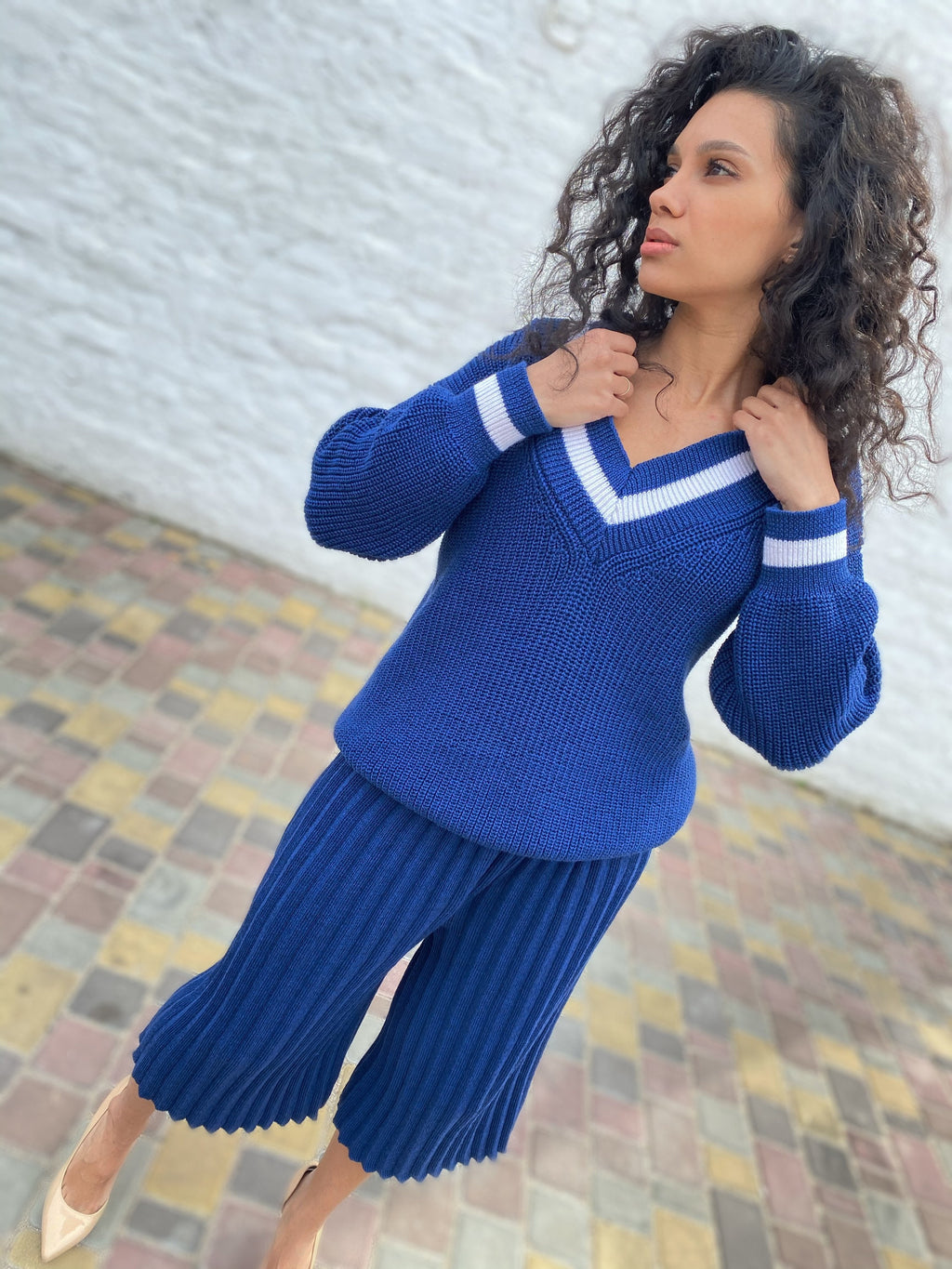 Knitted merino wool women blue setv two pieces culotte pants sweater V collar Warm wool knit suit oversized sweater pleated pants/trousers