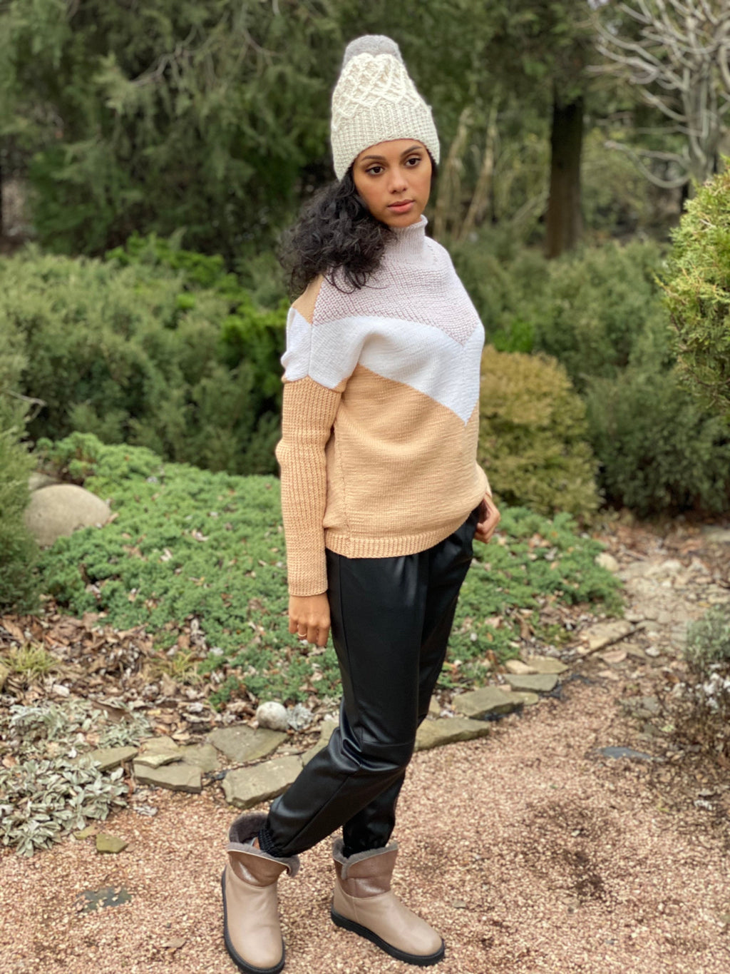 Cable knit alpaca/merino wool knit oversize sweater Hand knitted jumper Grey brown Camel Cream striped sweater Throat stand Full sleeve