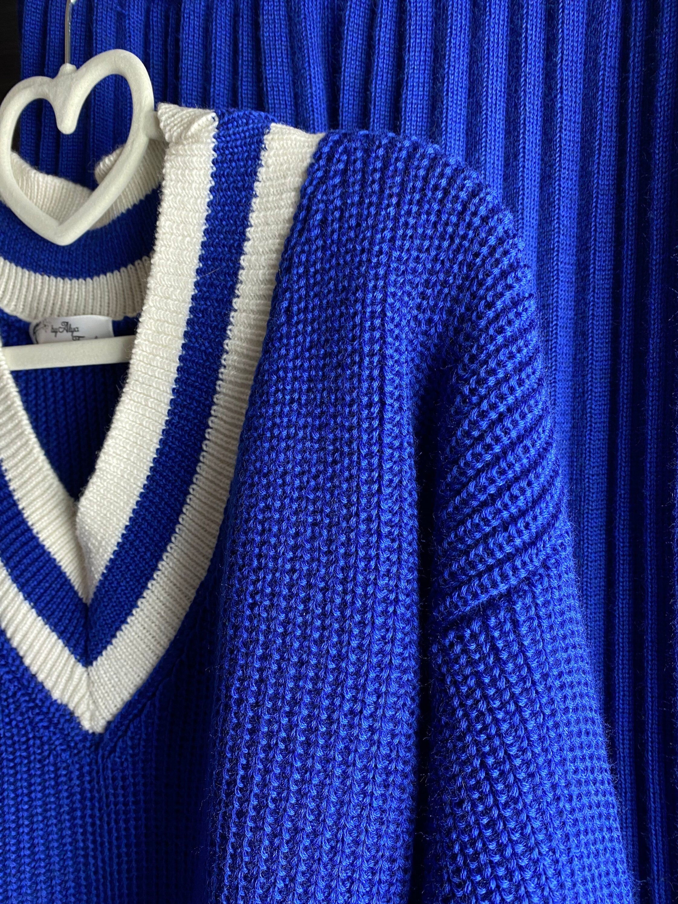 Knitted two piece set for women/Blue merino knit pantsuit/knit v-neck sweater pleated pants/Bright sweater and pants/Knit Sweater Set Women