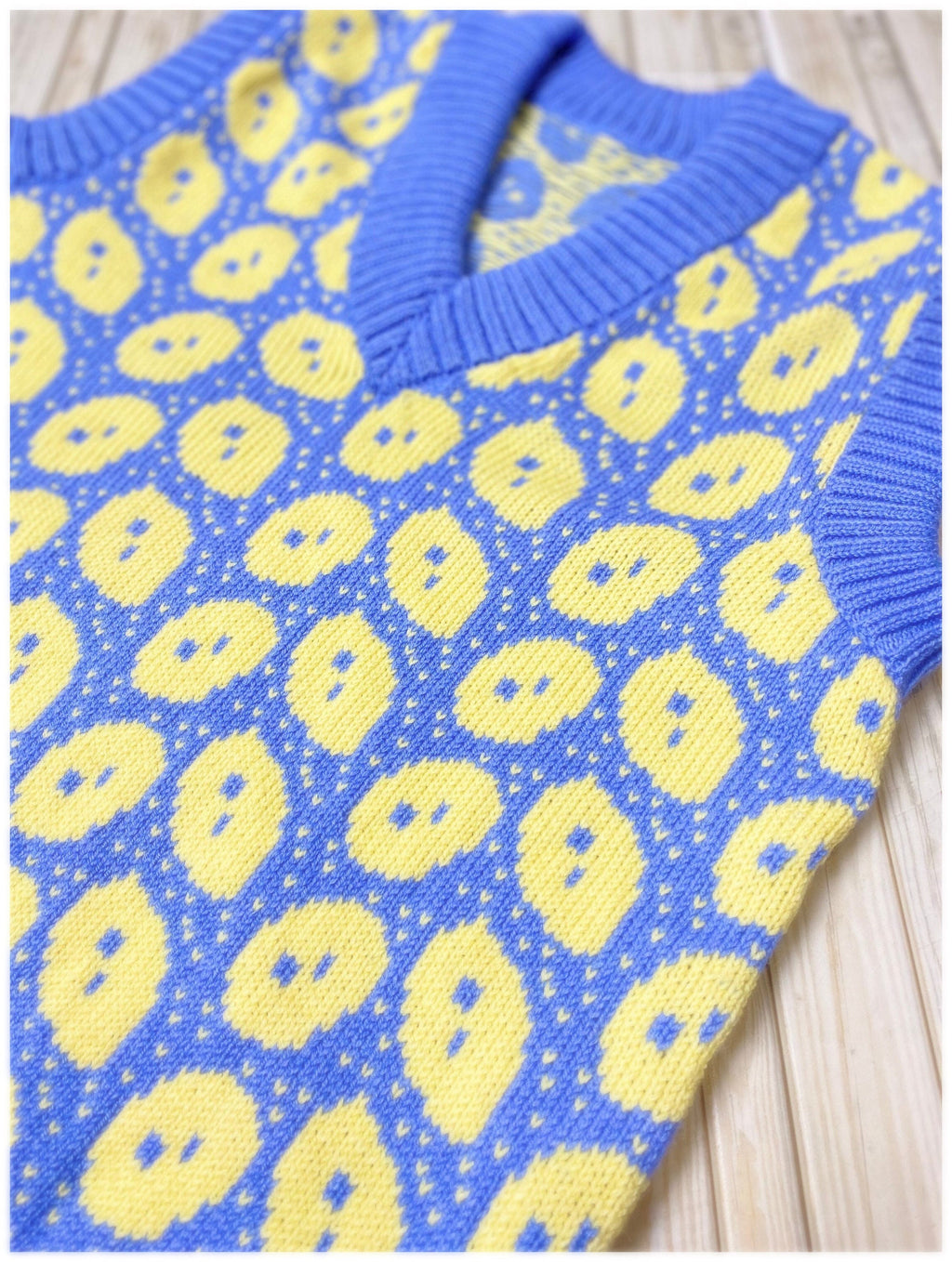 Cable knit Sweater Vest Women/blue sweater vest yellow print/vintage knit vest women/lemon print/long knit vest/Winter warm vest