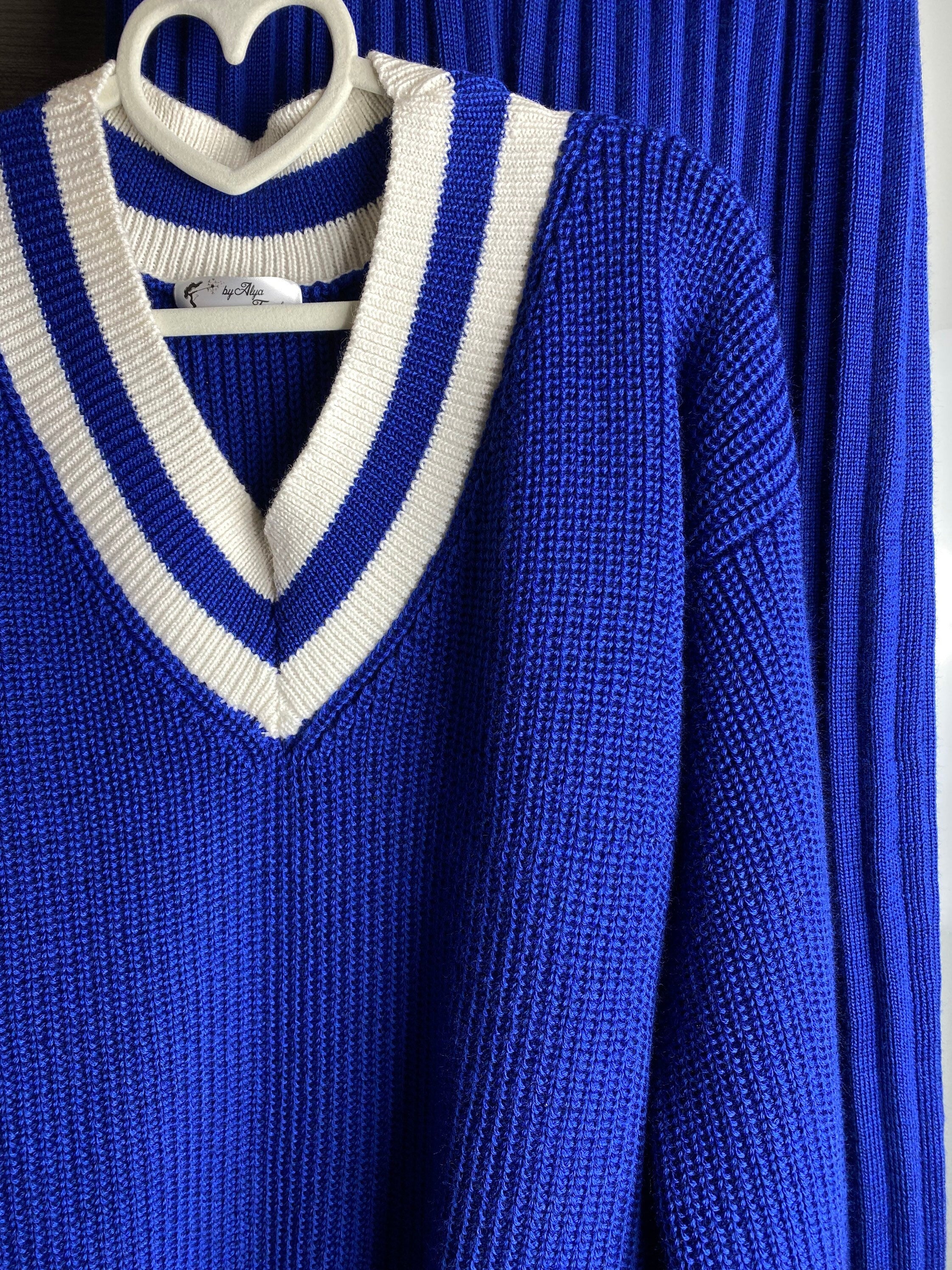 Knitted two piece set for women/Blue merino knit pantsuit/knit v-neck sweater pleated pants/Bright sweater and pants/Knit Sweater Set Women