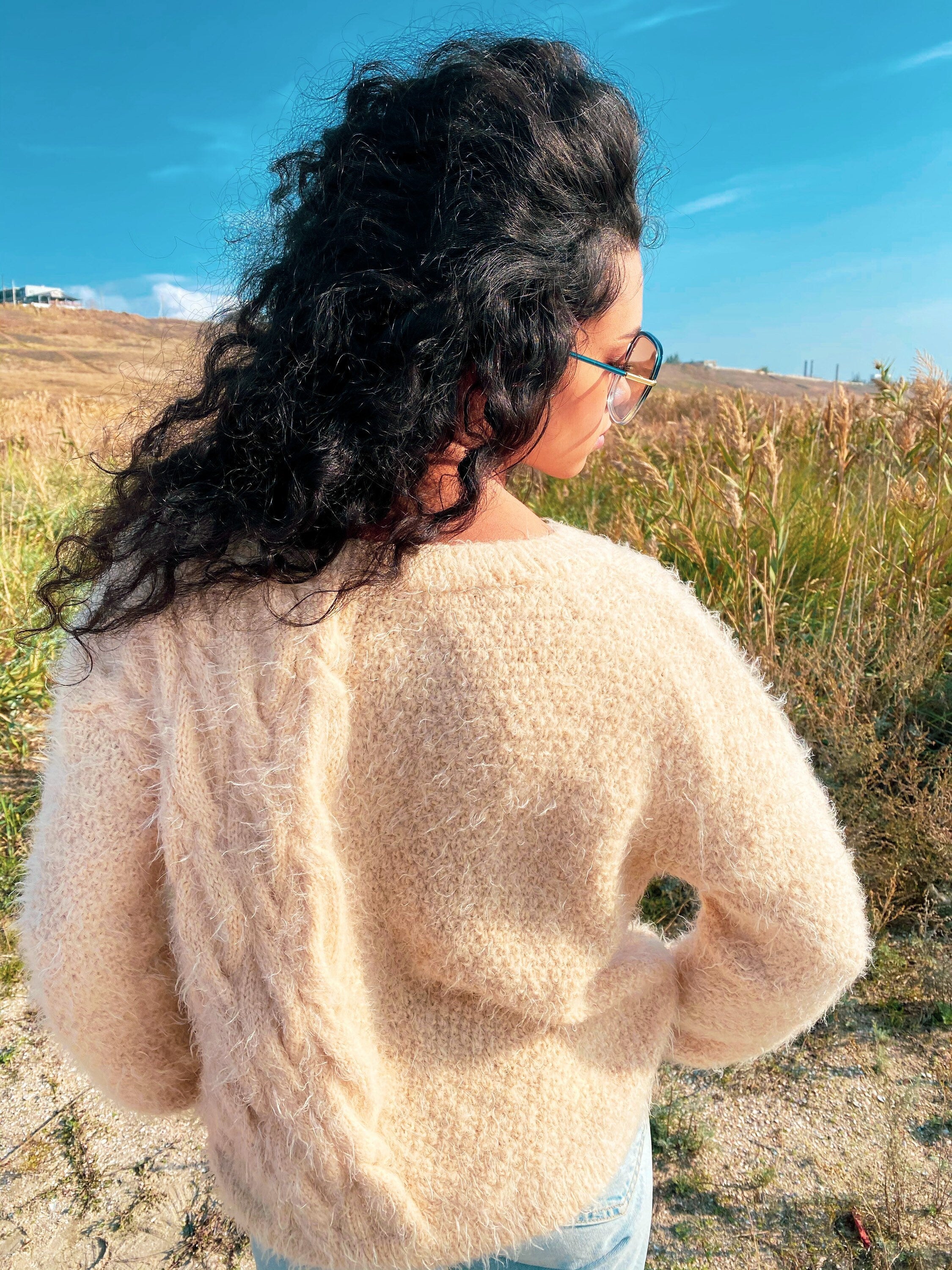 Soft fluffy free wool hand knitted oversized sweater women Eco body friendly Pastel Beige pullover Long sleeve pastel jumper Sustainable