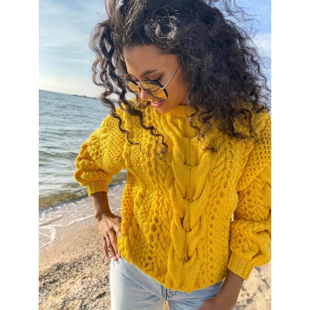 Hand knitted yellow sweater soft wool for women Oversized women’s knit jersey Three-quarter sleeve Chunky lemon sweater