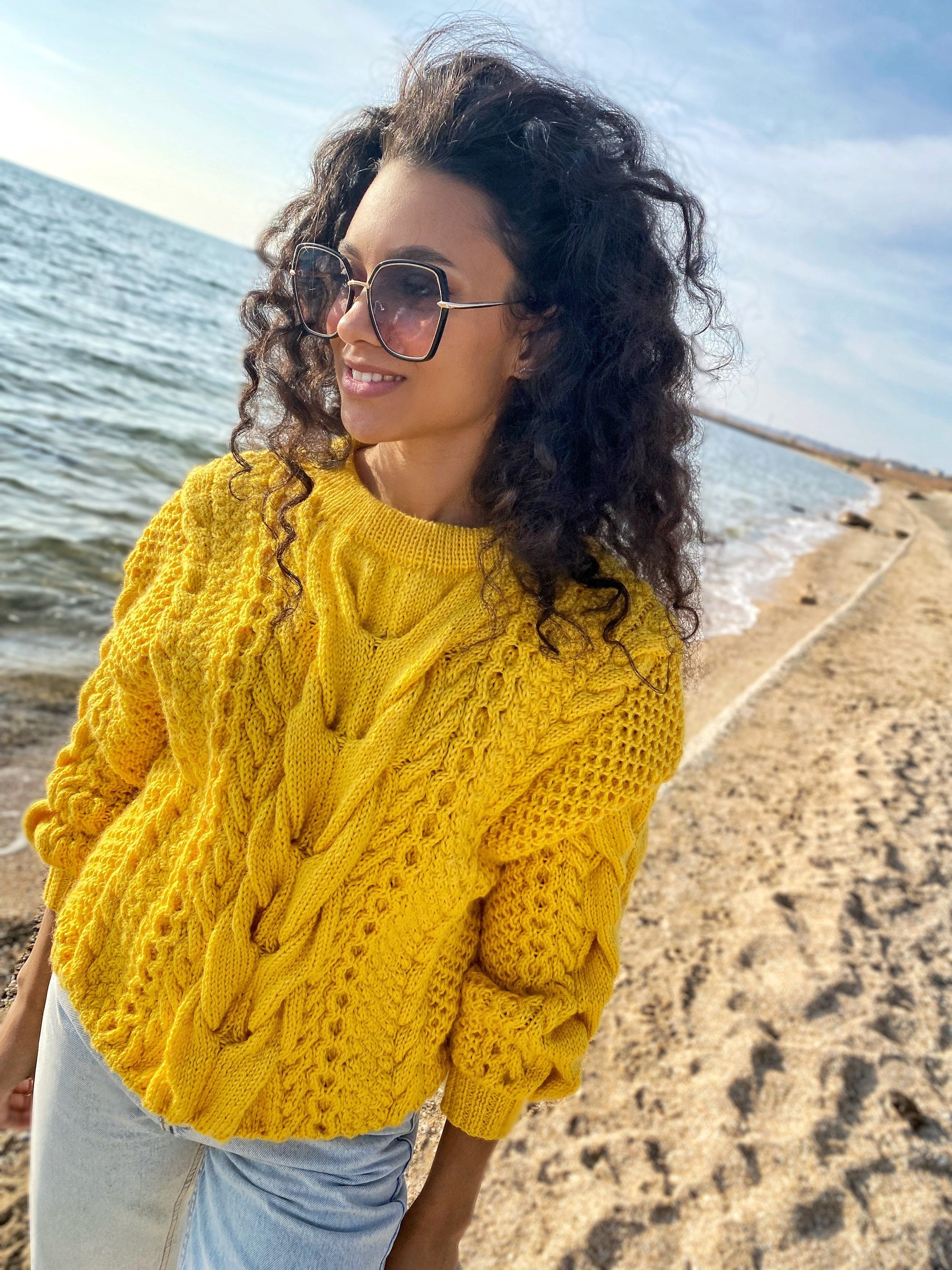 Hand knitted yellow sweater soft wool for women Oversized women’s knit jersey Three-quarter sleeve Chunky lemon sweater