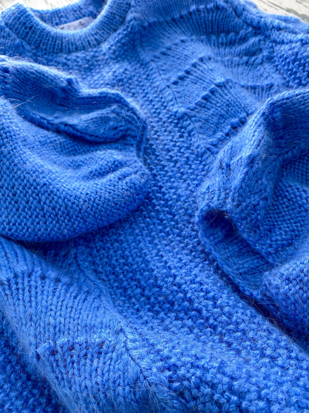 Knitted Winter Womens Mohair Sweater Light Blue Blue Pink Long Sleeve Knitted Pullover Fluffy Puff Sleeve Sweater