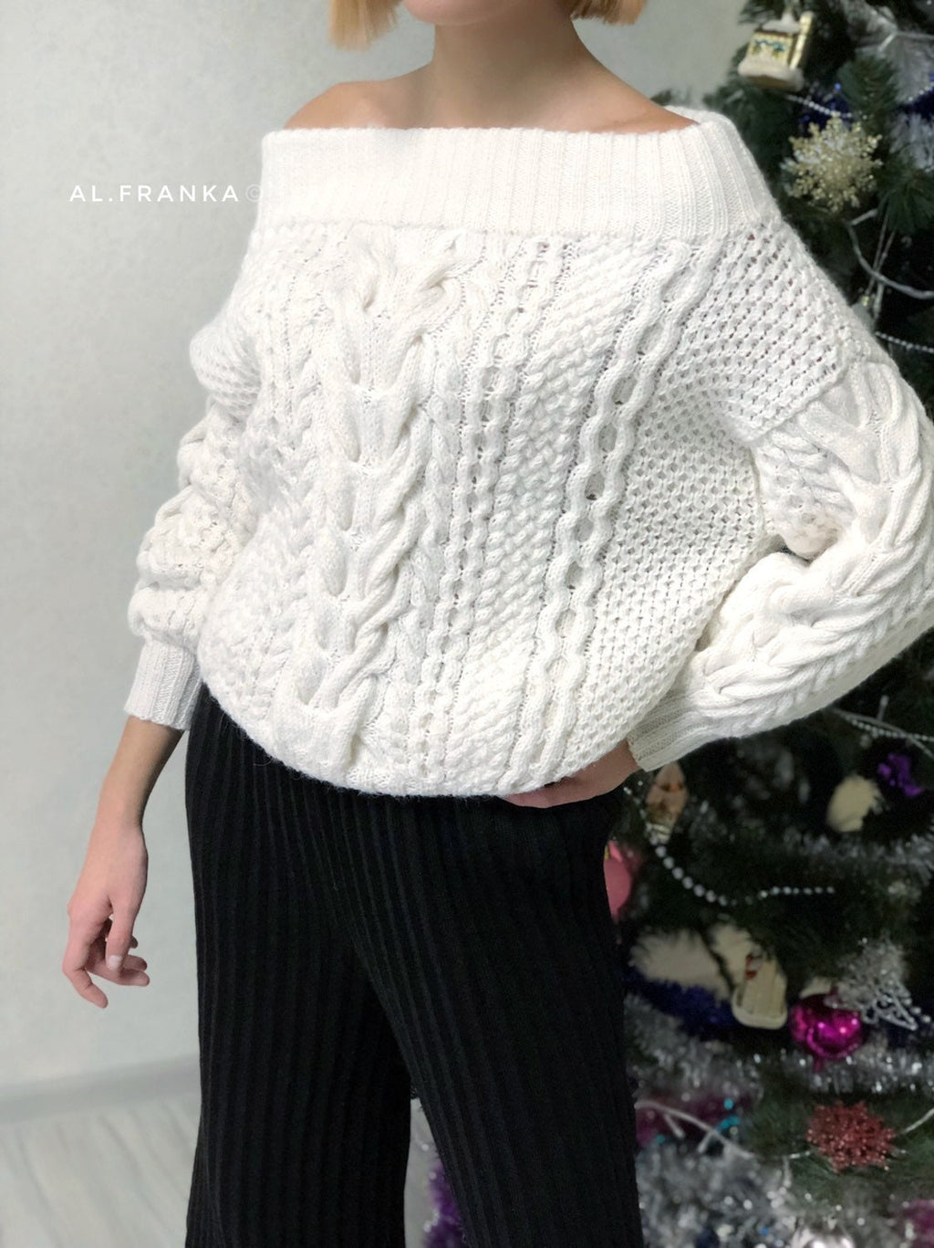 Cable hand knit sweater/ Loose knit/ Oversized sweater/Chunky knit throw /Knitted sweater woman/braid sweater/bulky off shoulder jumper