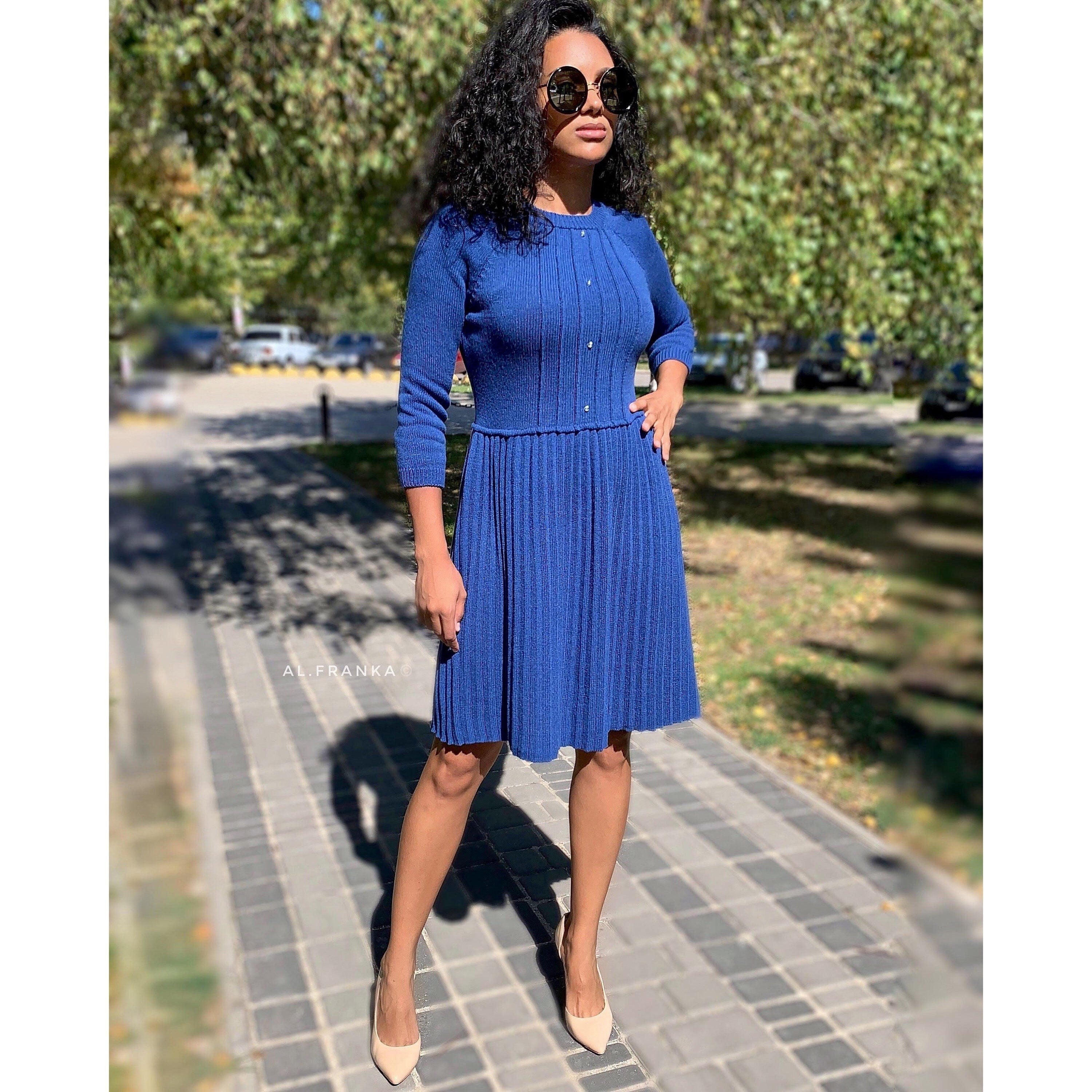 Blue merino knit Jersey dress pleated skirt for women/electric blue knit dress/bright blue wool dress/half sleeve dress/short-sleeved dress