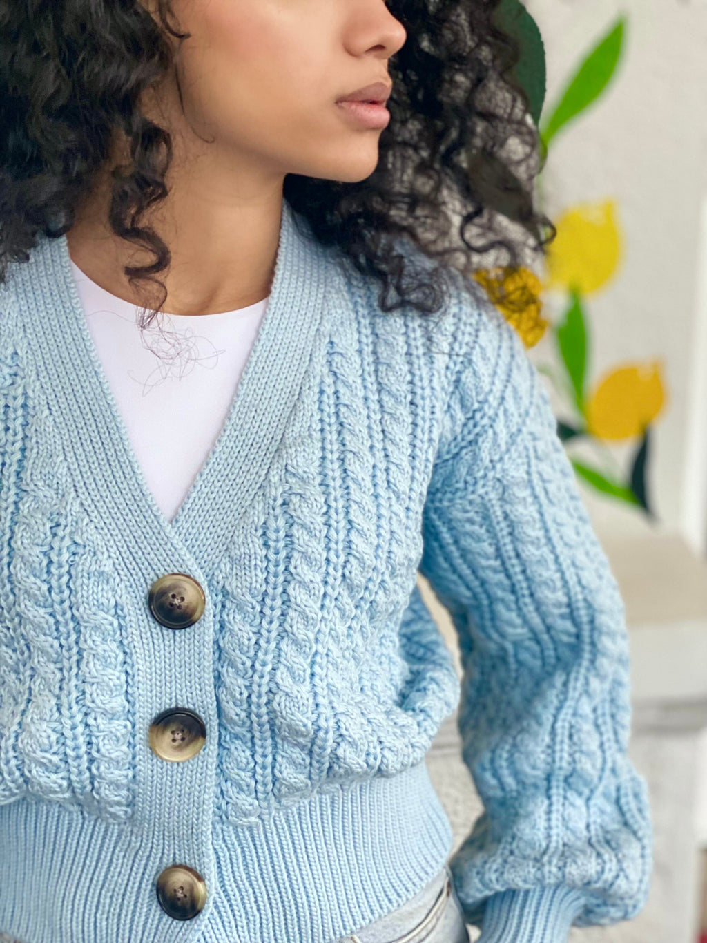 Crop knit cardigan Hand knit blue cardigan Crop top sweater Cable knit cardigan Chunky Cozy cardigan short knitted jacket Gift for her
