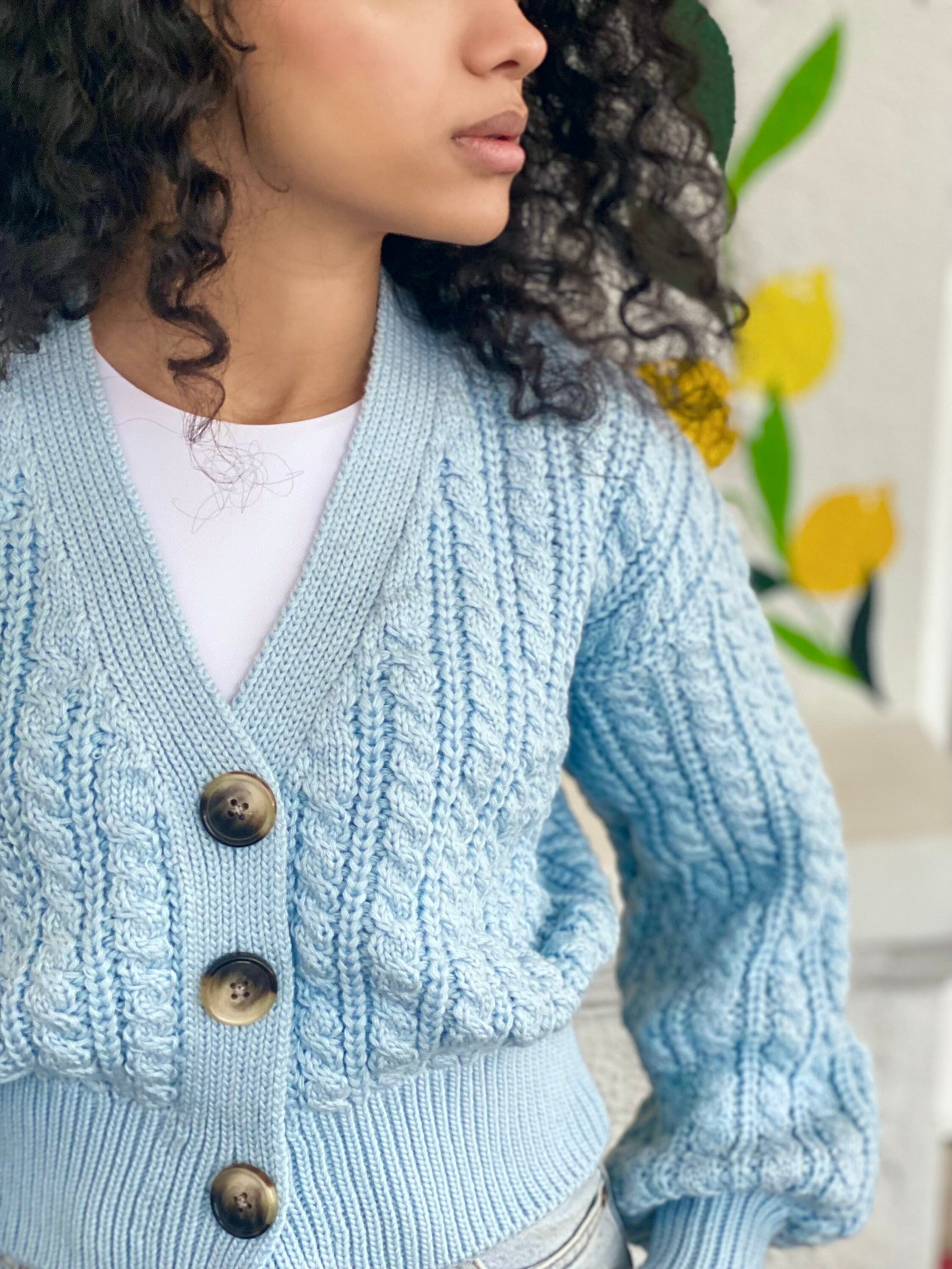 Crop knit cardigan Hand knit blue cardigan Crop top sweater Cable knit cardigan Chunky Cozy cardigan short knitted jacket Gift for her