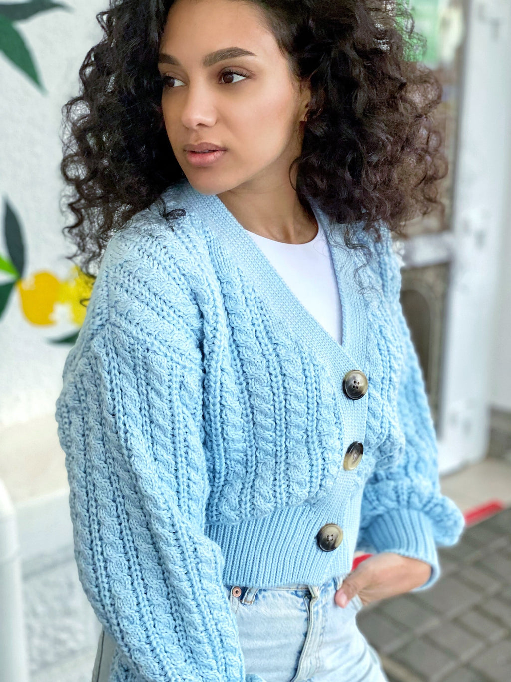 Crop knit cardigan Hand knit blue cardigan Crop top sweater Cable knit cardigan Chunky Cozy cardigan short knitted jacket Gift for her