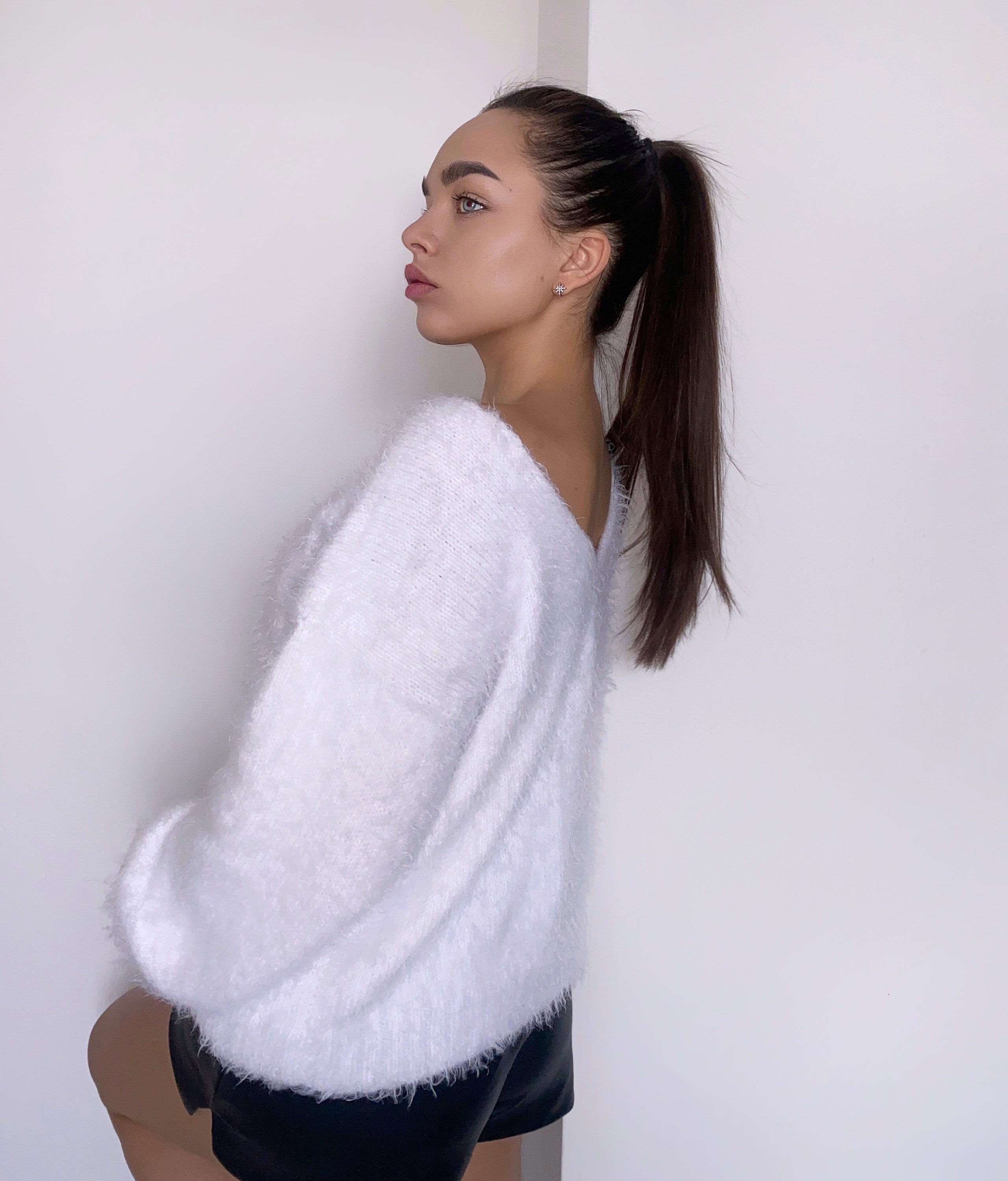 Body friendly white knit sweater Angora wool Hand knit open back Deep neckline Knit Milk pullover Loose fit oversized V-neck Fluffy Top
