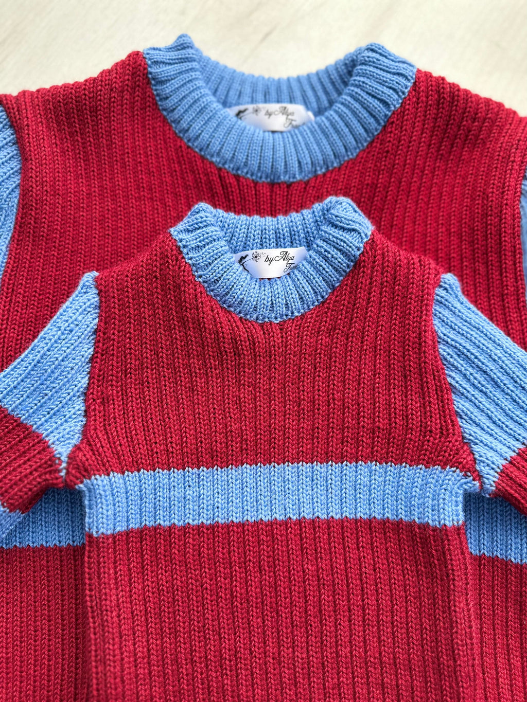 Family look hand knit red blue wool sweater/knit unisex sweater/Family Sweaters/Sweater for Mother and Daughter Father and Son/Turtleneck