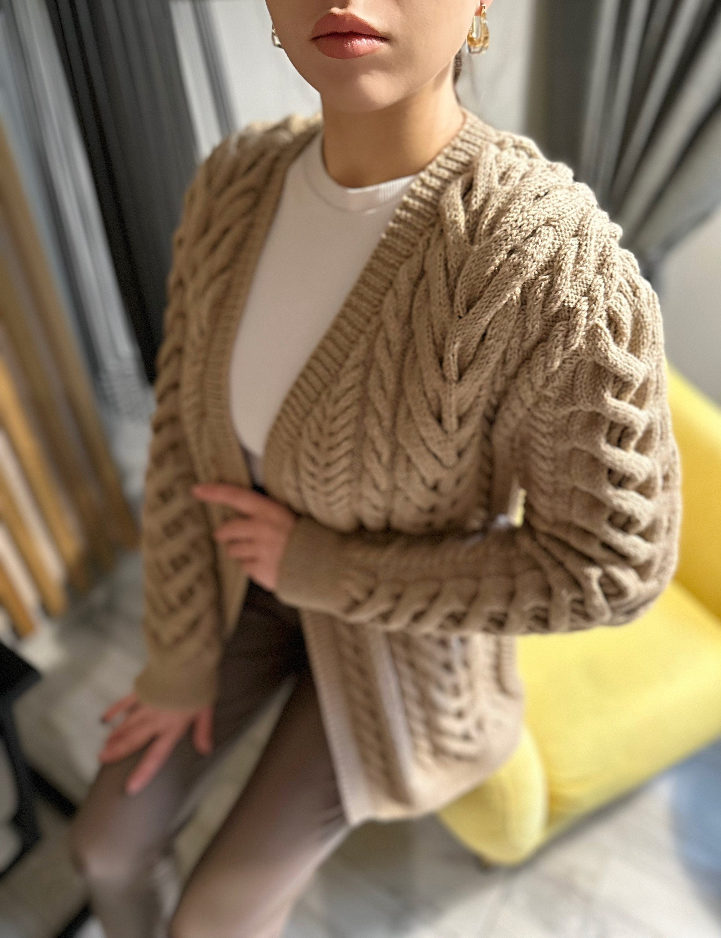 Hand knit wool pastel сardigan women Chunky knit beige cardigan Knitted jacket Cable knit cardigan Chunky knit sweater Fall pullover
