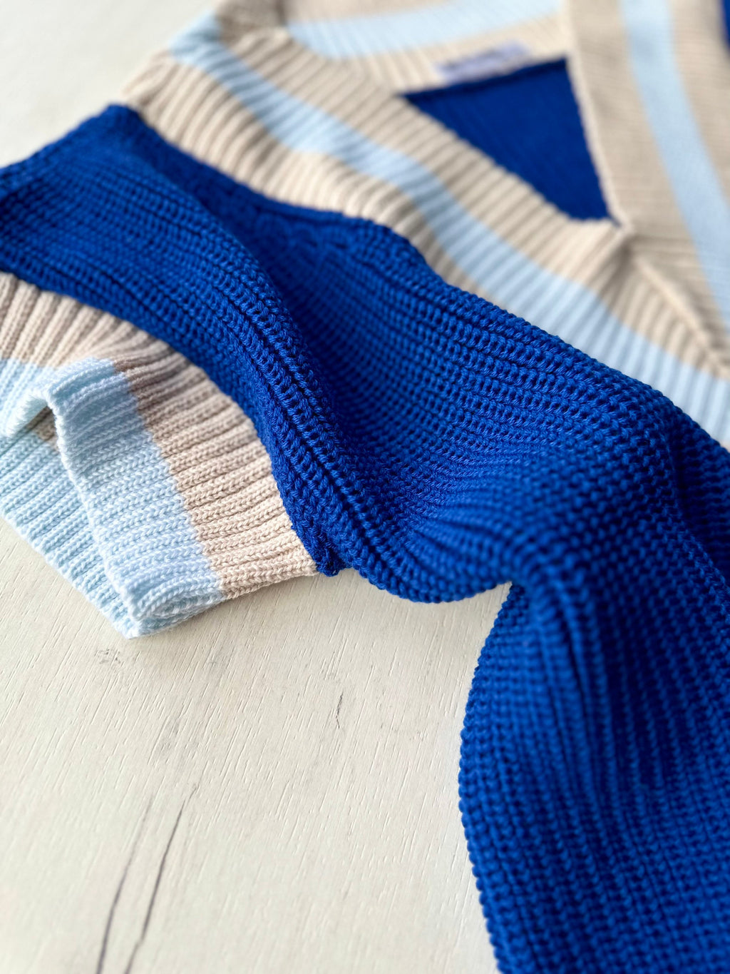 Classic knit sweater vest Chunky V-Neck sweater Sleeveless Vest Blue womens vest Oversize sweater top Sleeveless Pullover Loose Sweater