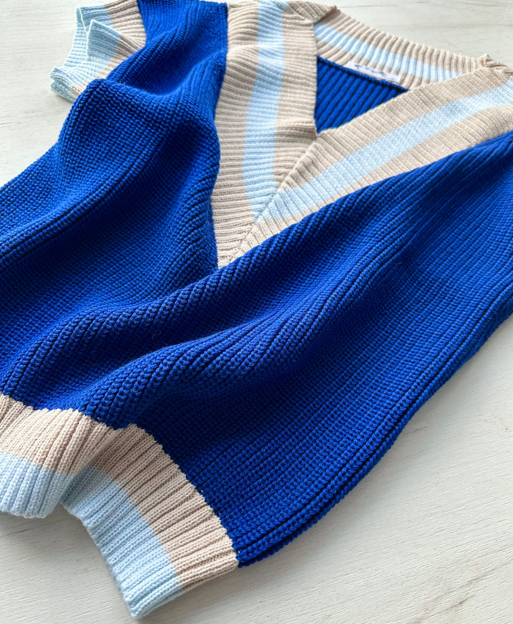 Classic knit sweater vest Chunky V-Neck sweater Sleeveless Vest Blue womens vest Oversize sweater top Sleeveless Pullover Loose Sweater