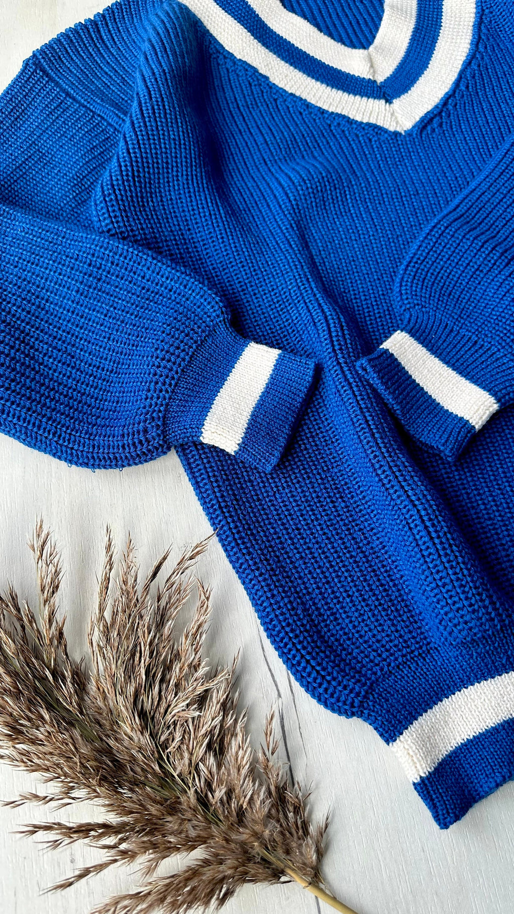 Knitted merino wool V neck Blue White sweater women Blue merino knit pullover Bright sweater Womens Chunky knit oversize pullover