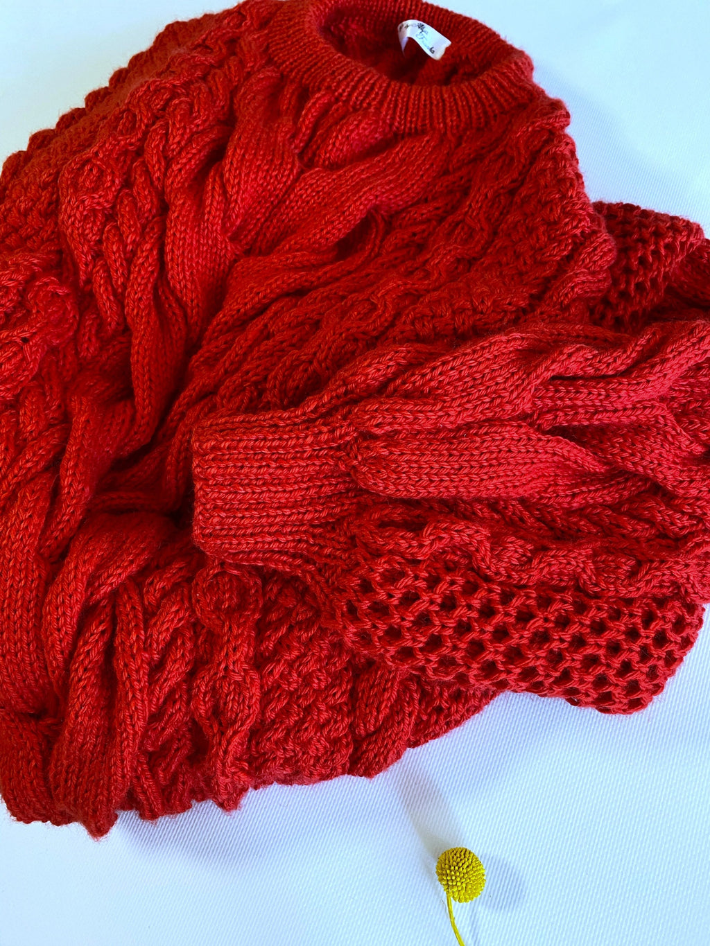 Red knit wool sweater women/knitted jumper 7/8 sleeve Cable knitting Loose knit Oversized Womens red knitted sweater