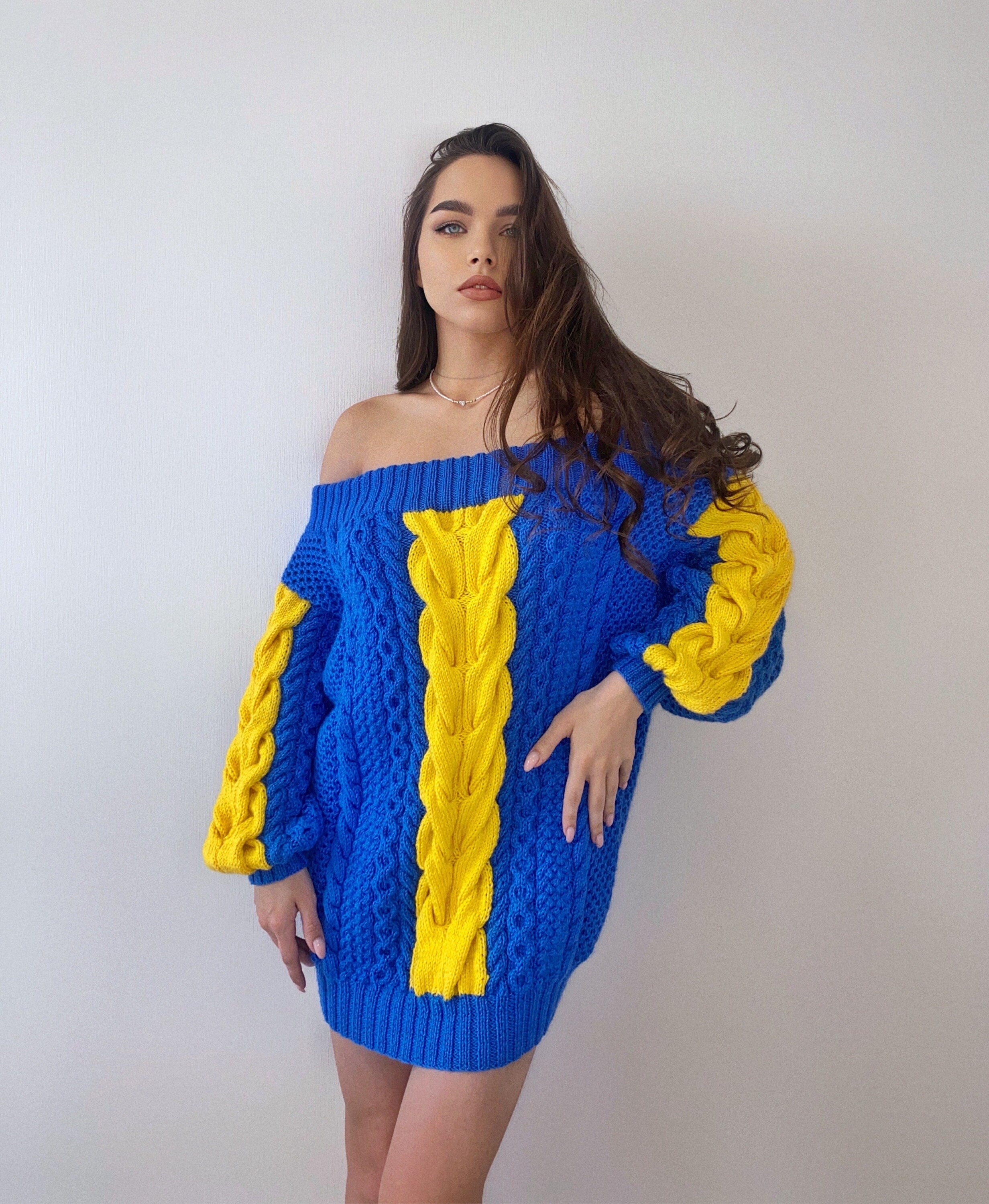 Hand knit sweater dresses for women Blue Yellow cable sweater dress open shoulders Long wool chunky knit braids one shoulder pullover