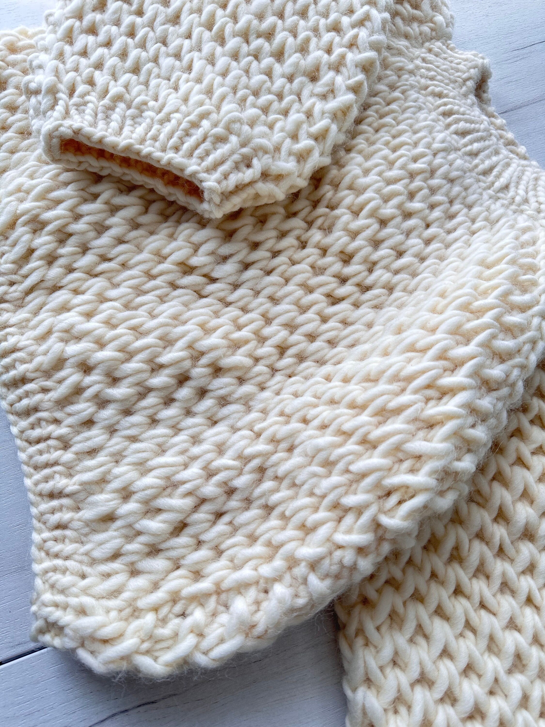 Chunky handknit alpaca wool soft milk sweater + Cable knit hat Hand knit Pastel sweater Cable knit crop pullover