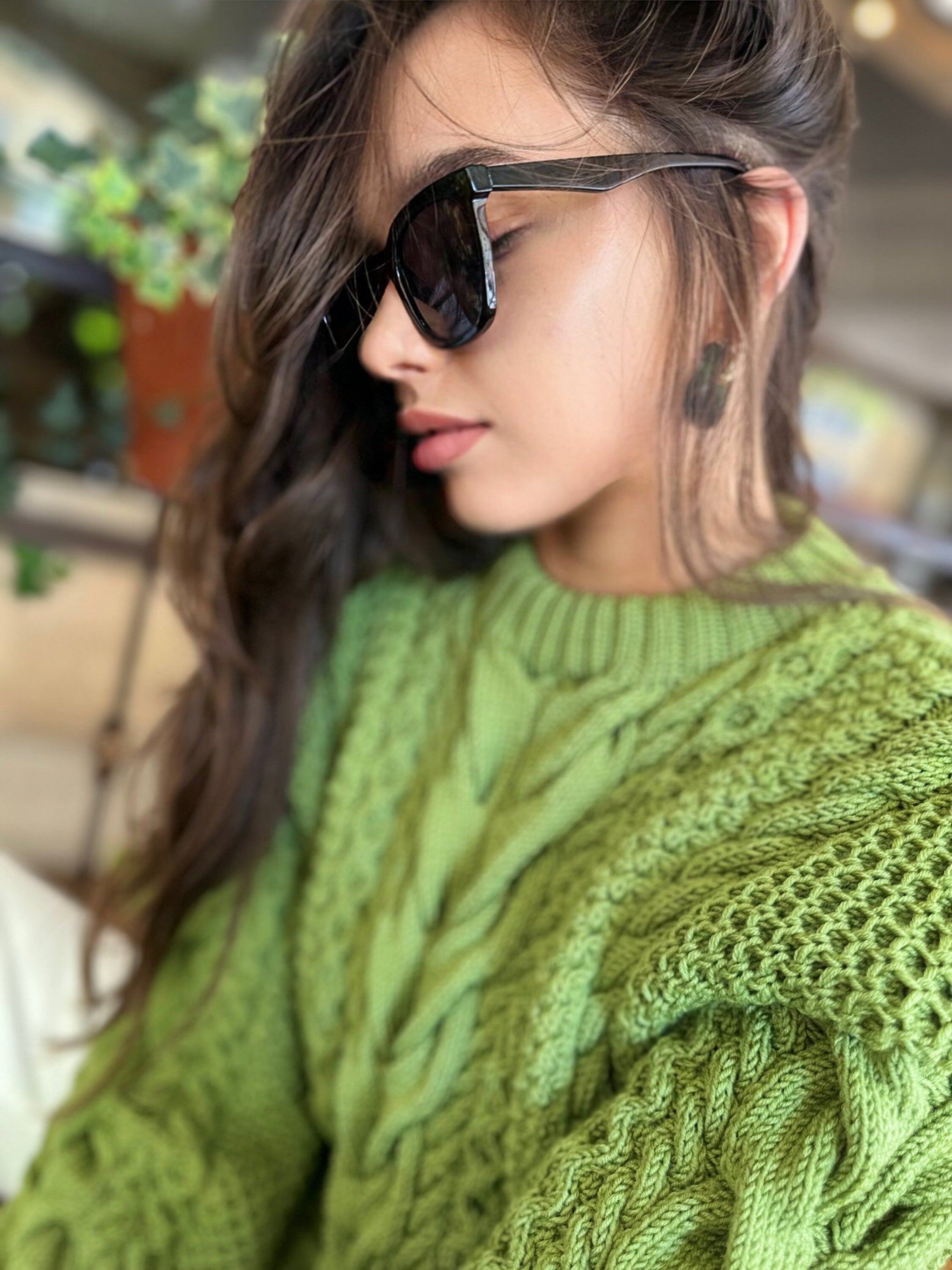 Green Olive Pistachio thick Merino wool knit sweater for women Hand knitted jumper Cable knitting Loose knit Cable knit oversized pullover