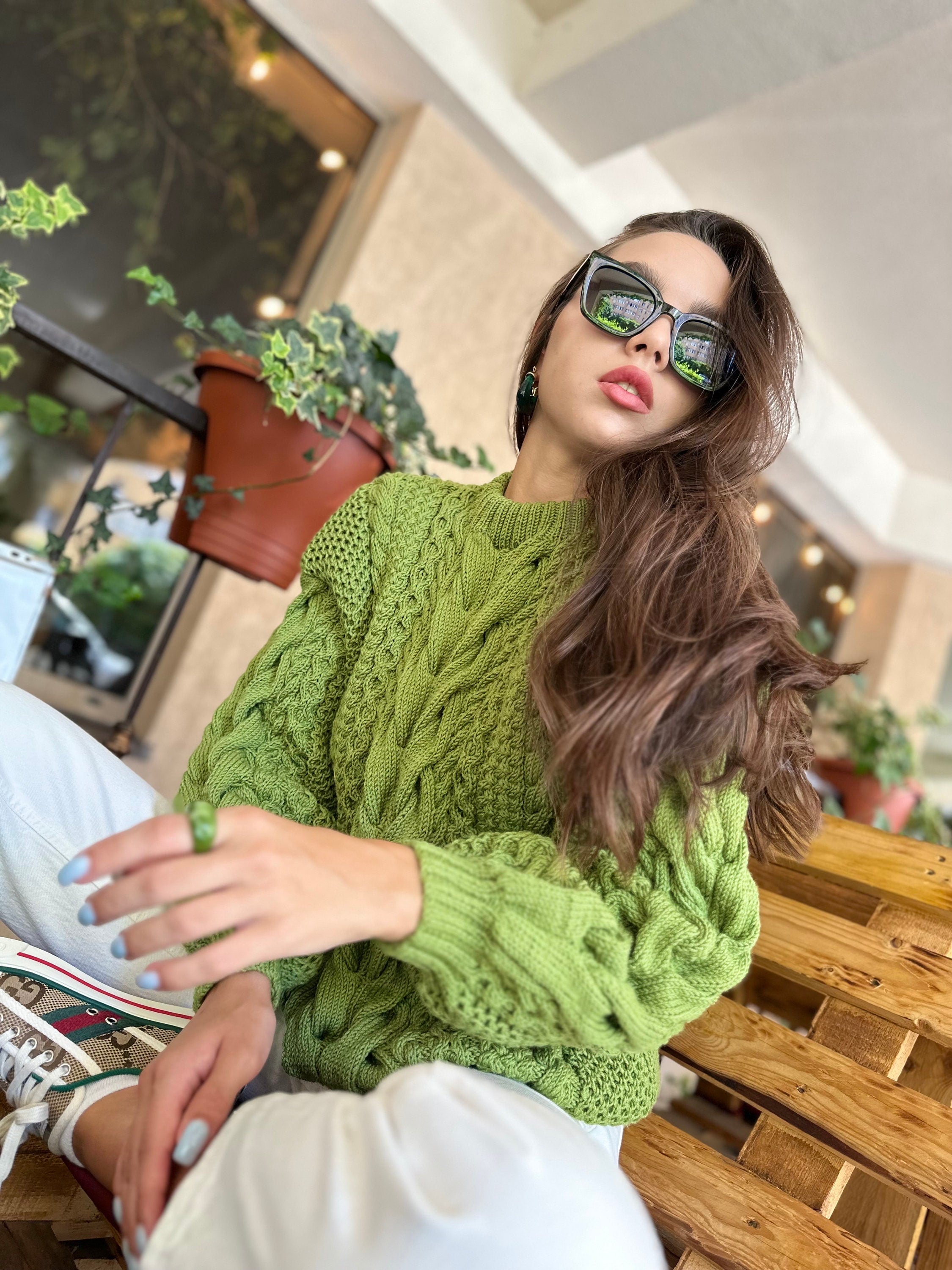 Green Olive Pistachio thick Merino wool knit sweater for women Hand knitted jumper Cable knitting Loose knit Cable knit oversized pullover
