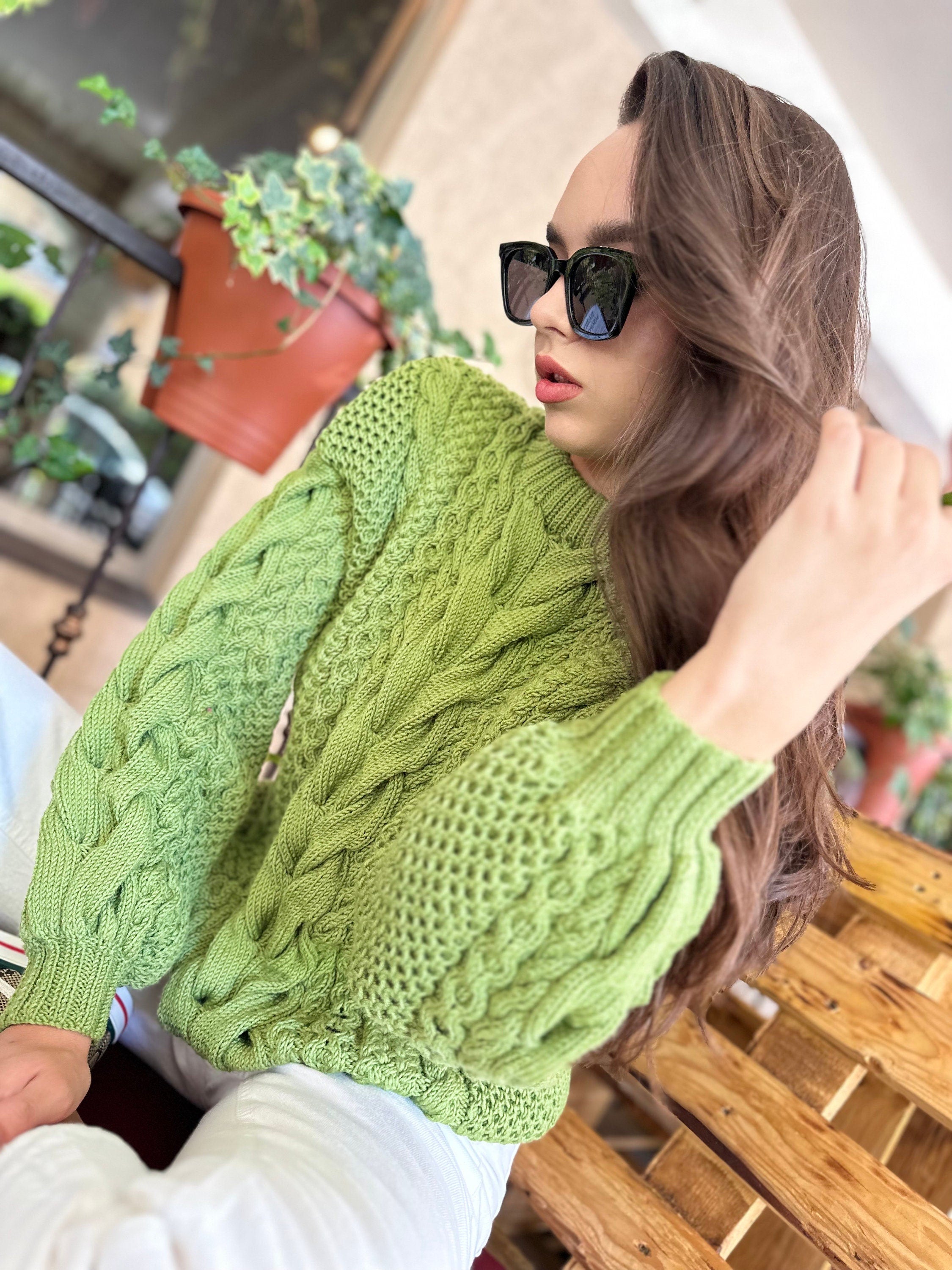 Green Olive Pistachio thick Merino wool knit sweater for women Hand knitted jumper Cable knitting Loose knit Cable knit oversized pullover