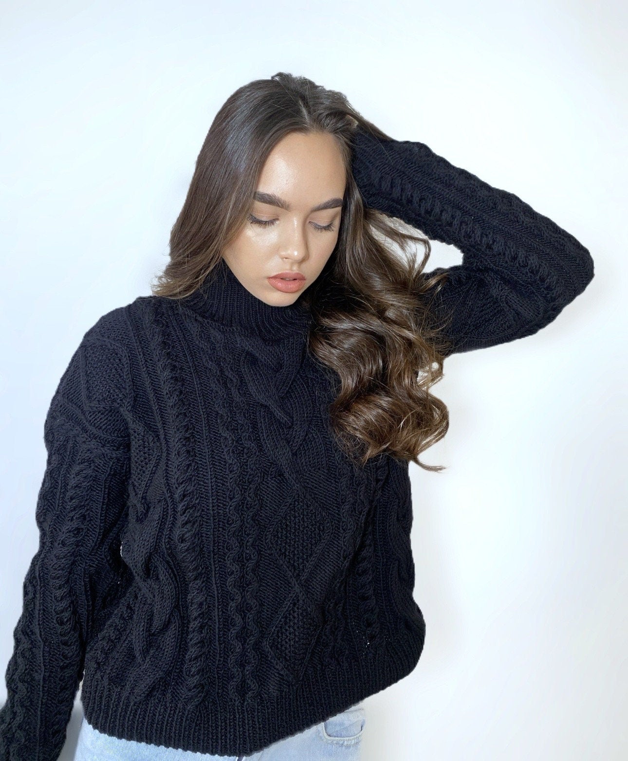 Hand knit soft merino wool sweater Chunky knit organic cotton turtleneck pullover Oversize crop sweater Women cable knit sweater Black White