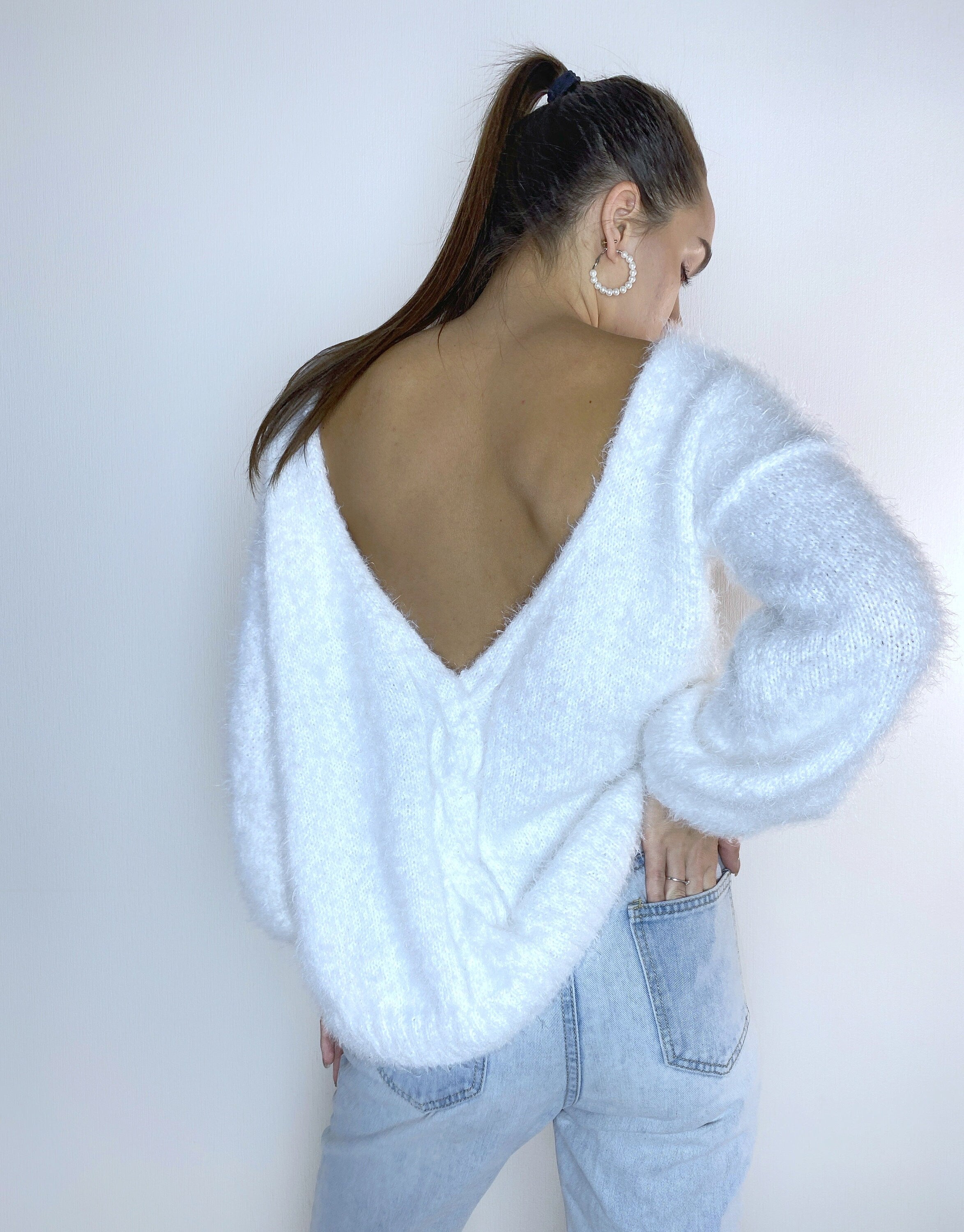 White wool free soft fluffy hand knit body friendly sweater Open back Deep V-neckline Analogue of angora yarn pullover Loose fit oversized