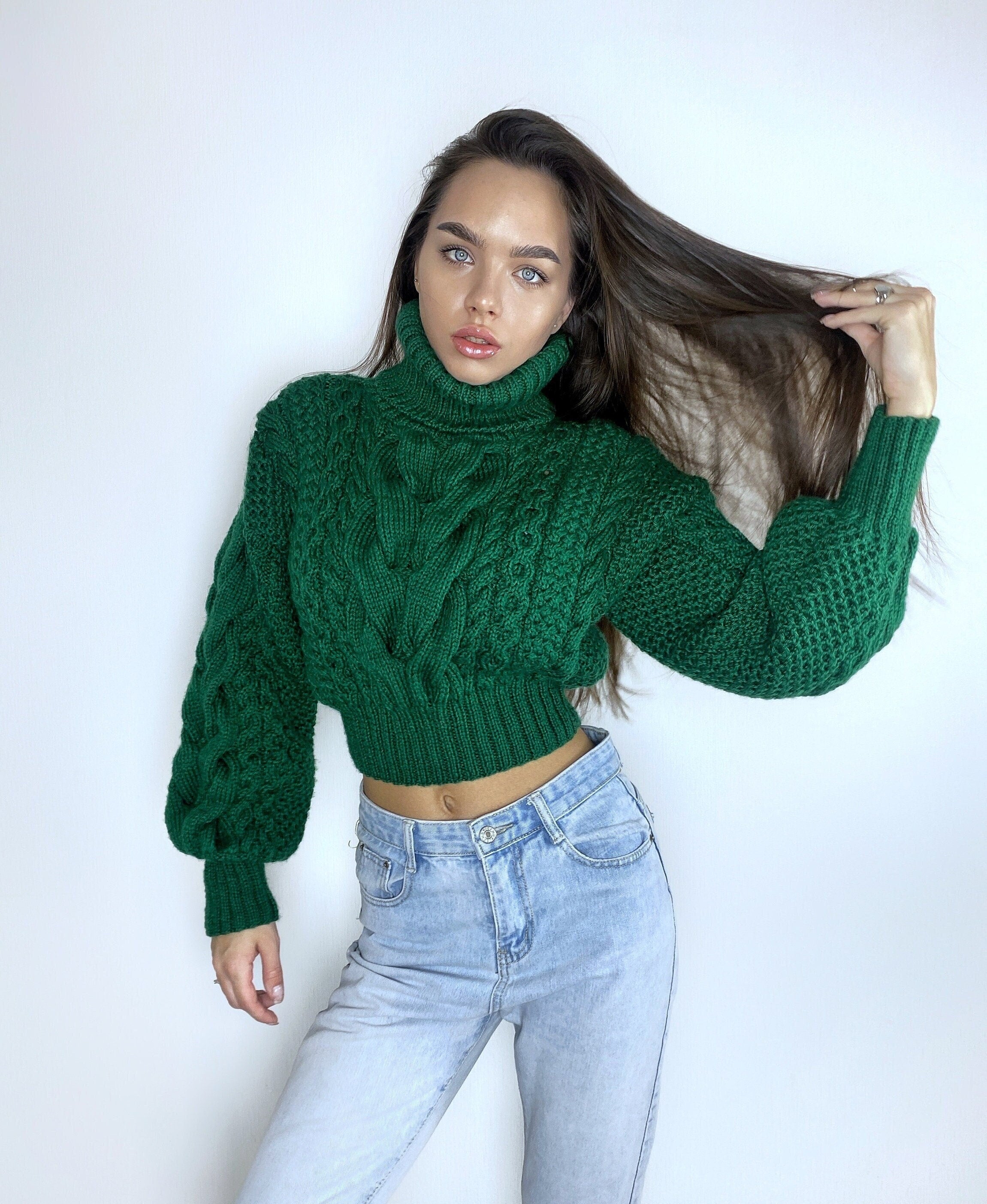 Crop hand knitted green emerald sweater Chunky Knit Turtleneck Oversized Pullover Women's Cable knit Jumper merino wool winter sweater