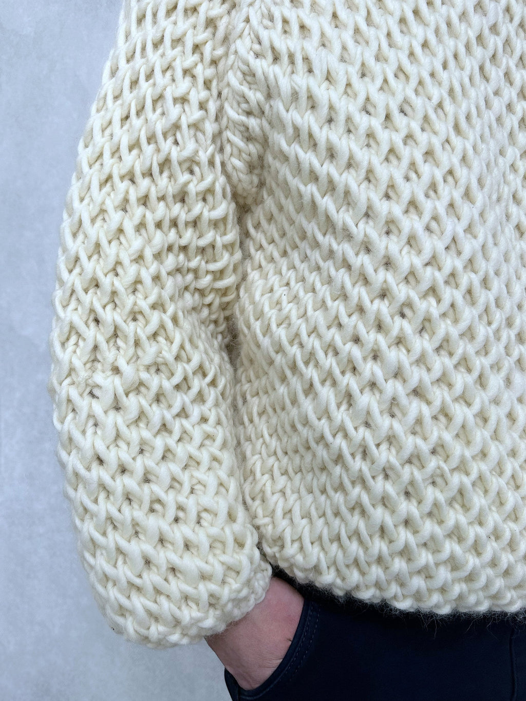 Chunky handknit Merino wool soft milk sweater Loose Fit Sweater Cable knit big pullover for men Hand knit Pastel sweater Alpaca sweater