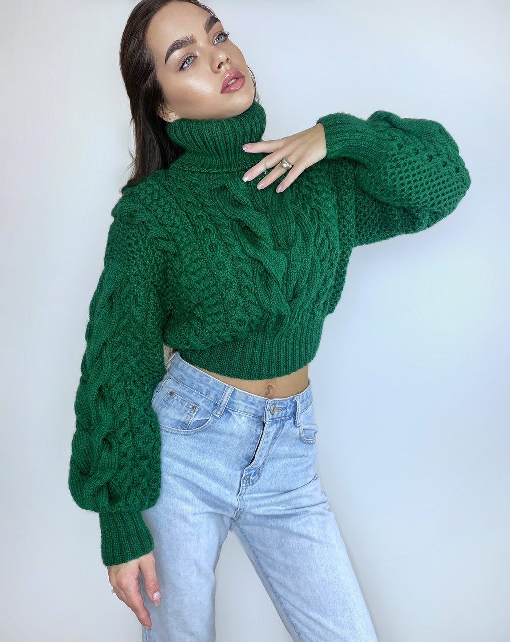 Crop hand knitted green emerald sweater Chunky Knit Turtleneck Oversized Pullover Women's Cable knit Jumper merino wool winter sweater