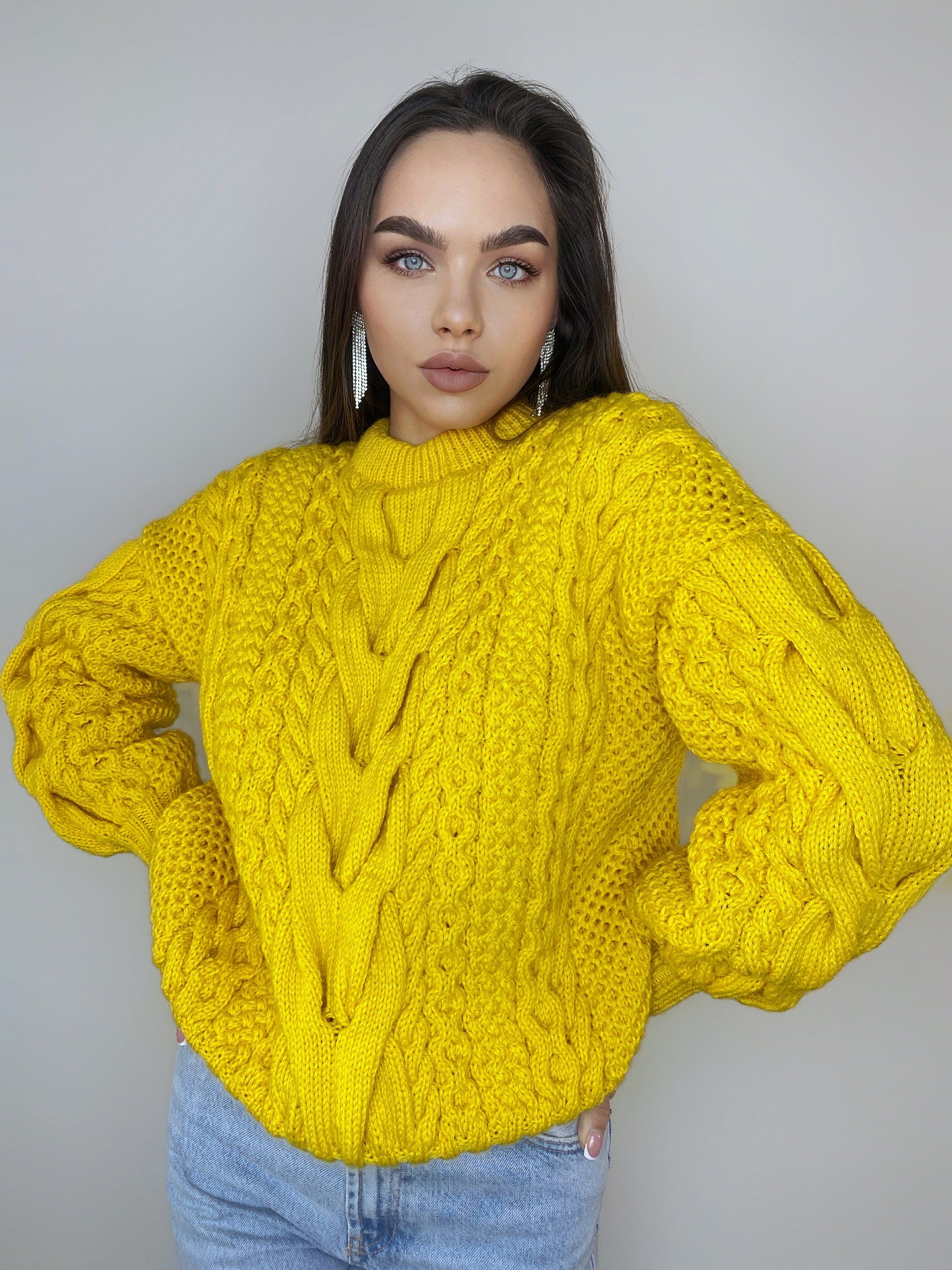Hand knitted yellow soft merino wool sweater for women Oversized womens knit jersey Chunky knit lemon sweater