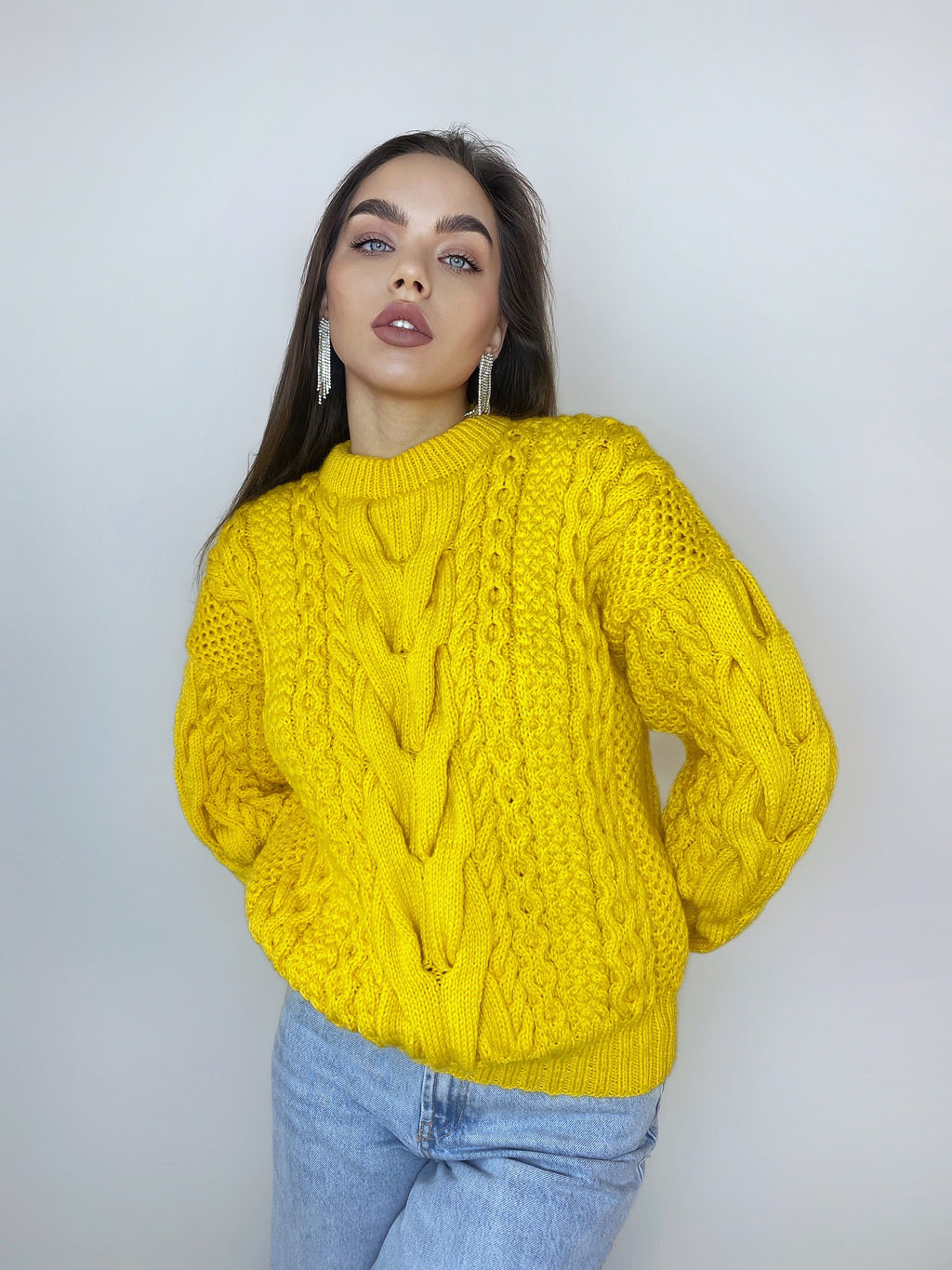 Hand knitted yellow soft merino wool sweater for women Oversized womens knit jersey Chunky knit lemon sweater