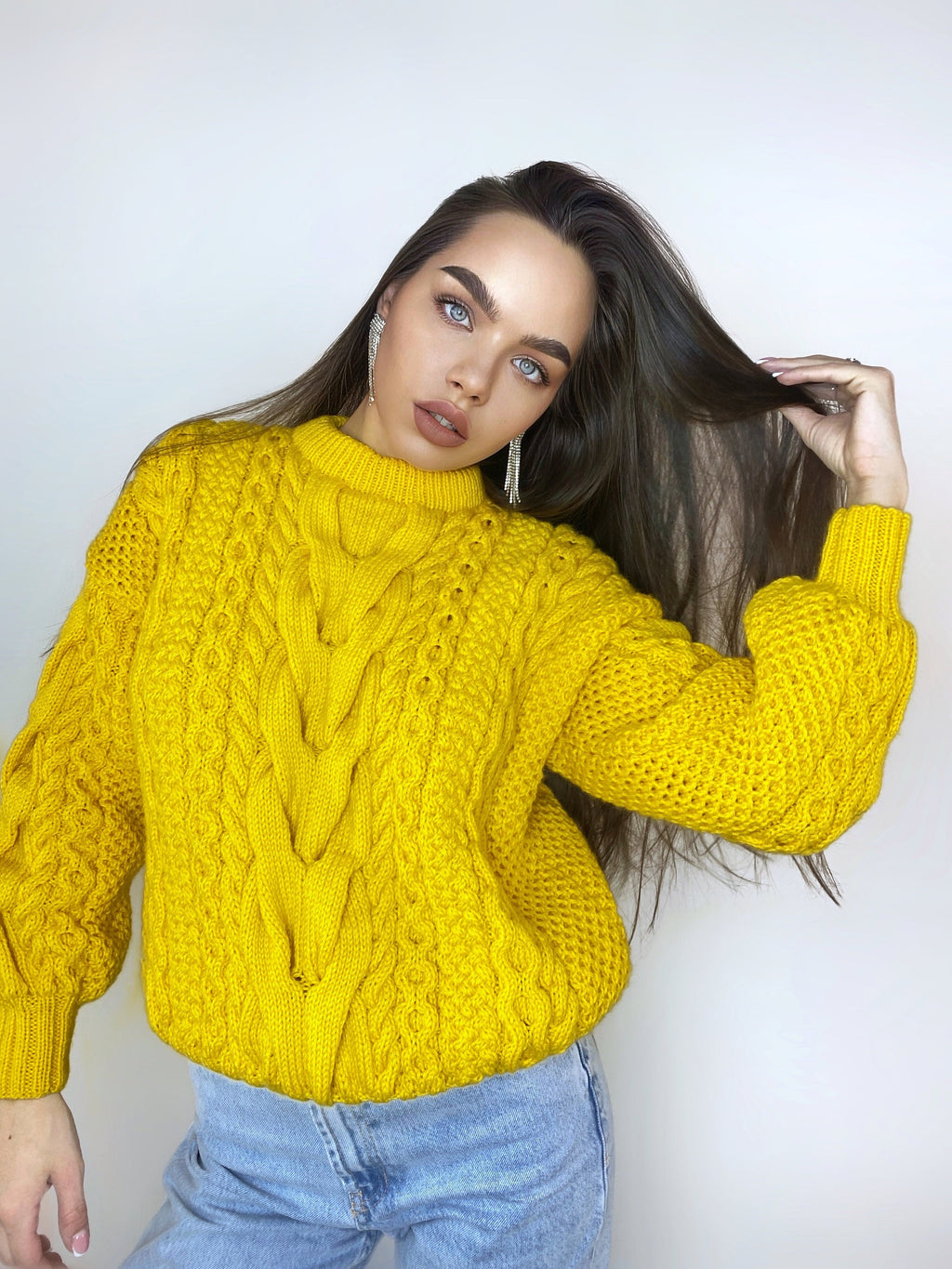 Hand knitted yellow soft merino wool sweater for women Oversized womens knit jersey Chunky knit lemon sweater