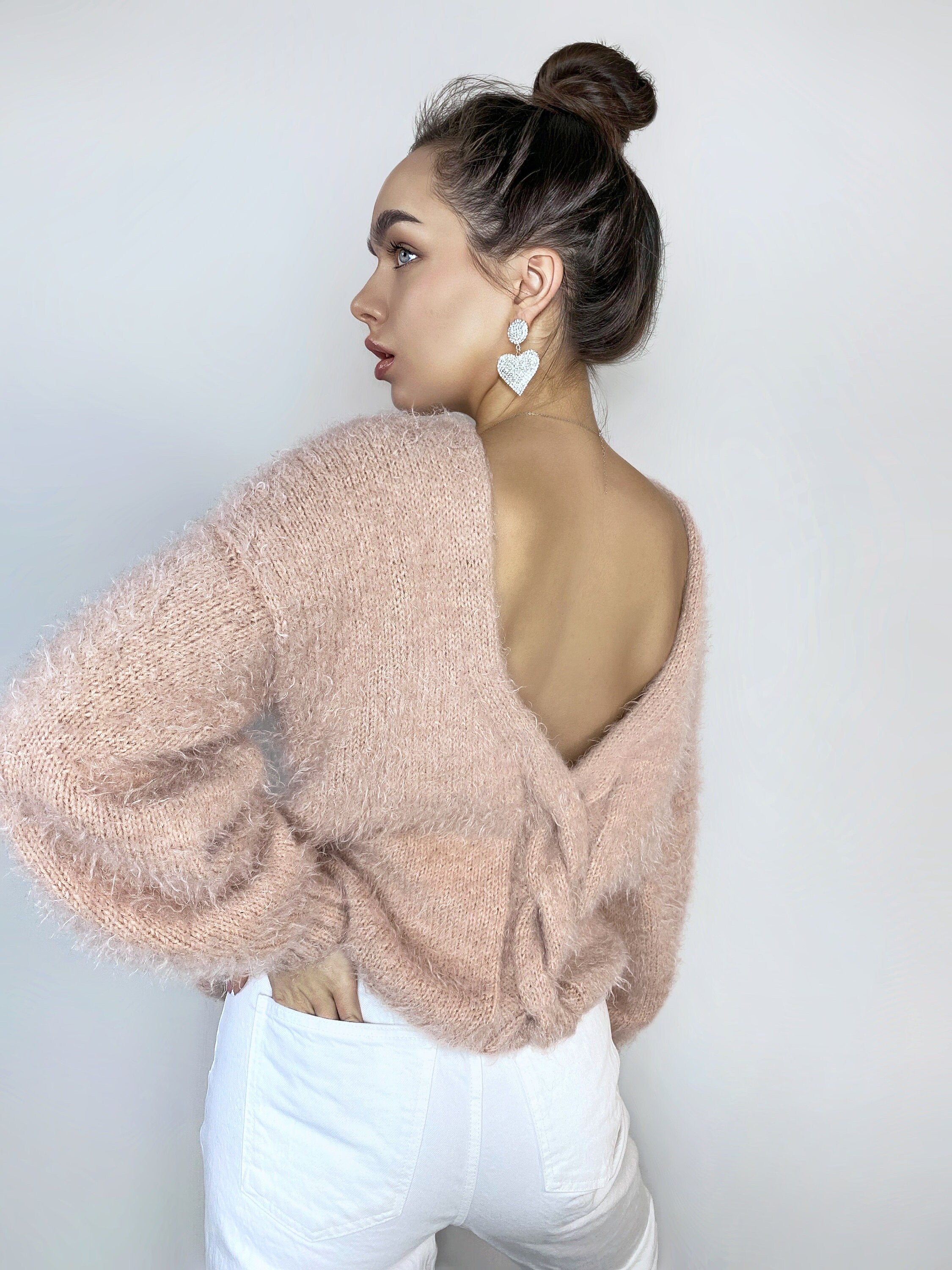 Beige soft fluffy wool-free sweater Hand knit body friendly sweater Open back Deep neckline Fluffy pullover Loose fit V-neck angora wool