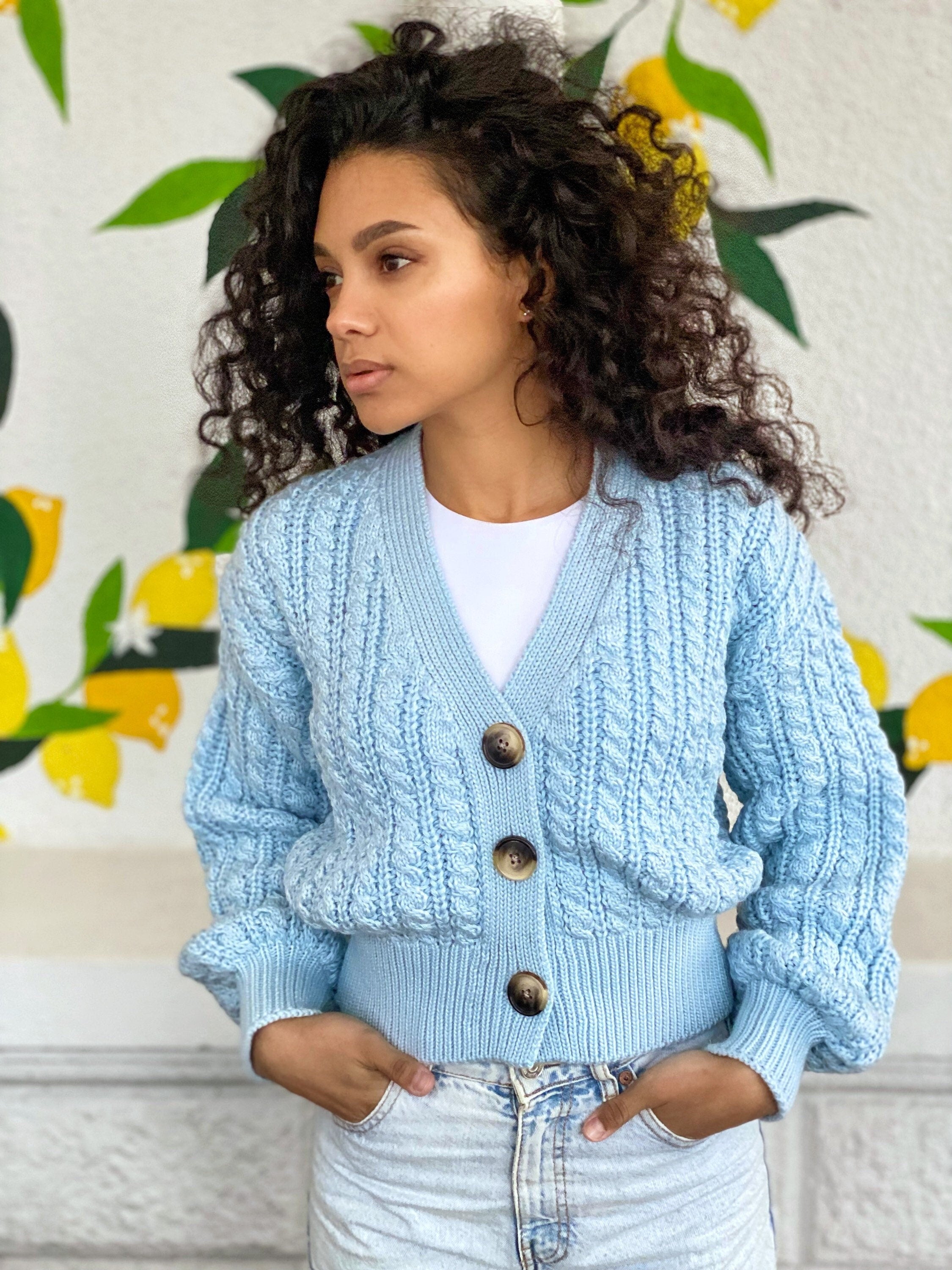 Crop knit cardigan Hand knit blue cardigan Crop top sweater Cable knit cardigan Chunky Cozy cardigan short knitted jacket Gift for her