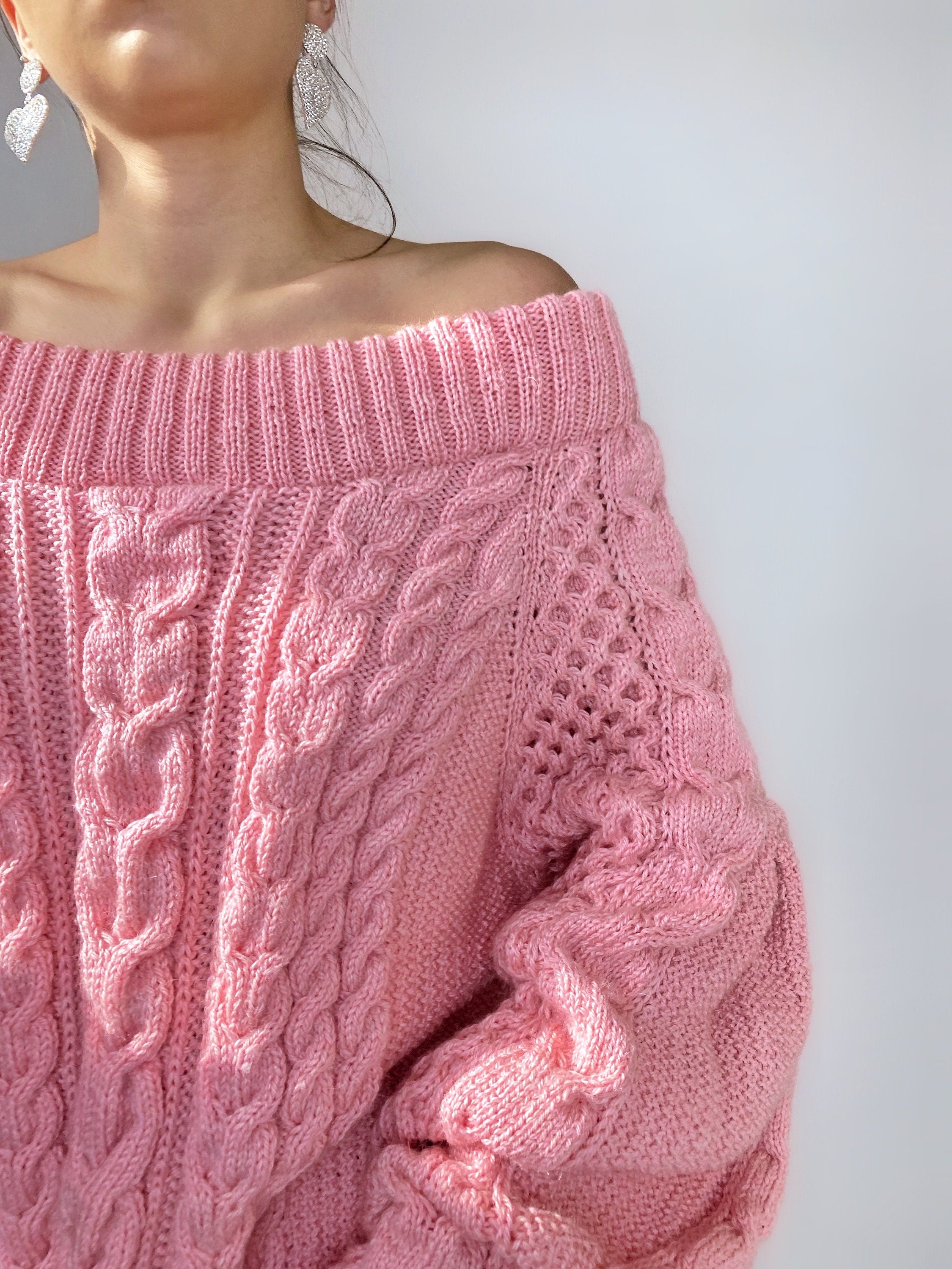 Aran long pink wool hand knit sweater dress open shoulders womens Knitted one shoulder dress Cable knit puff sleeves off shoulder sweater