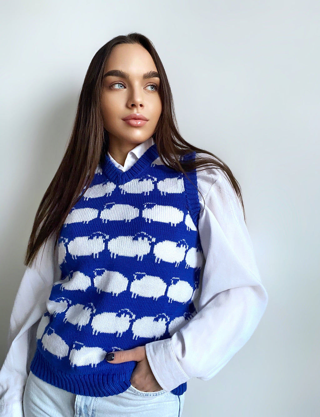 White sheep blue merino wool mohair hand knit sweater vest womens mens unisex Office knitwear Blue vest black sheep V-neck collar