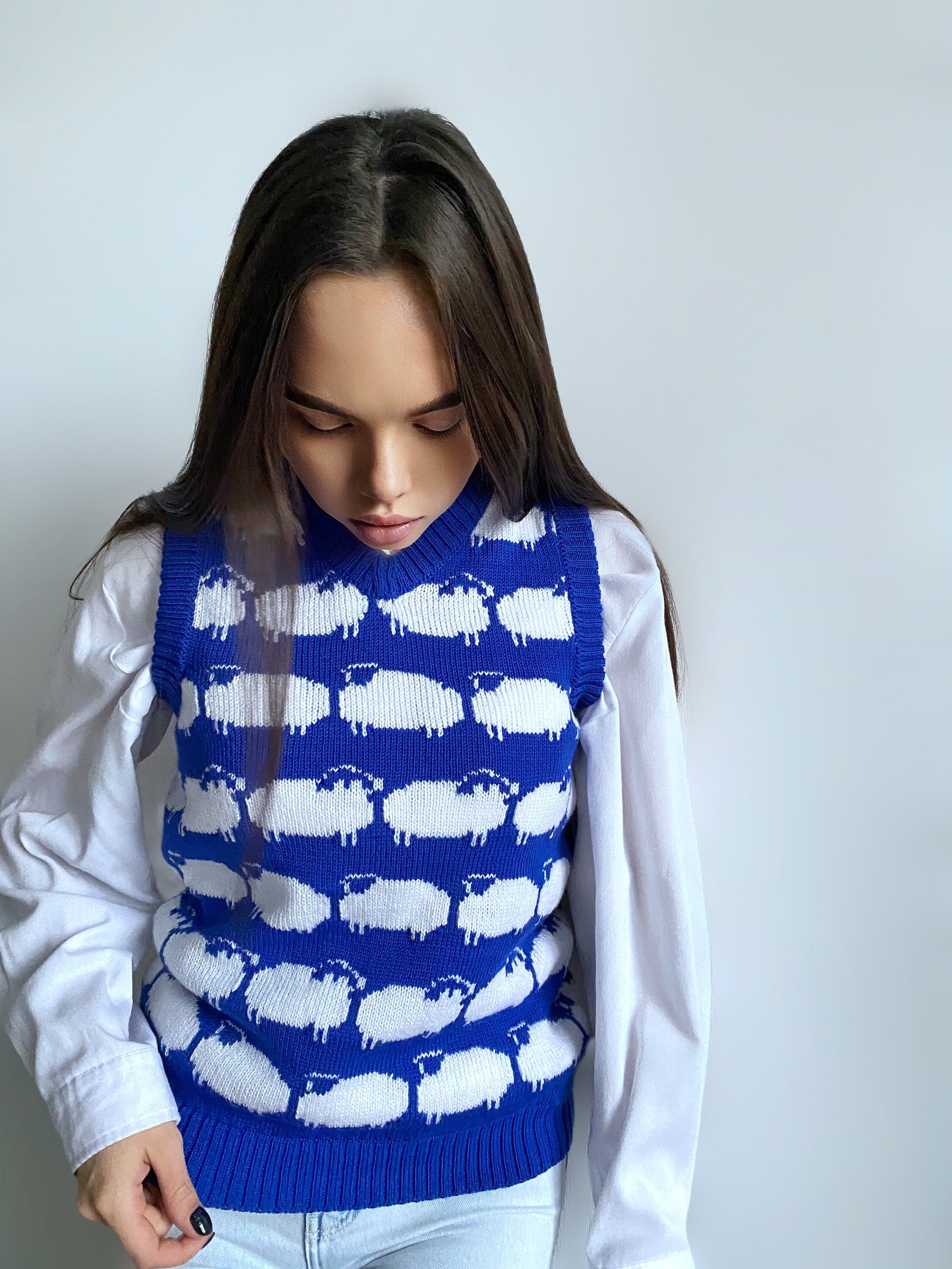 White sheep blue merino wool mohair hand knit sweater vest womens mens unisex Office knitwear Blue vest black sheep V-neck collar