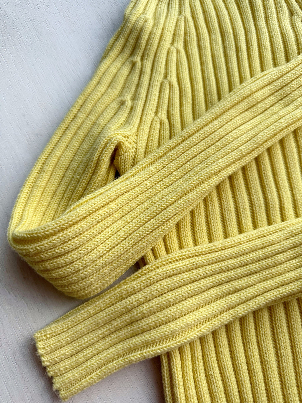 Merino wool Organic Cotton Yellow Knitted Turtleneck for women Ribbed Knitted Sweater Passion Long Sleeve Sweater Comfortable body-friendly