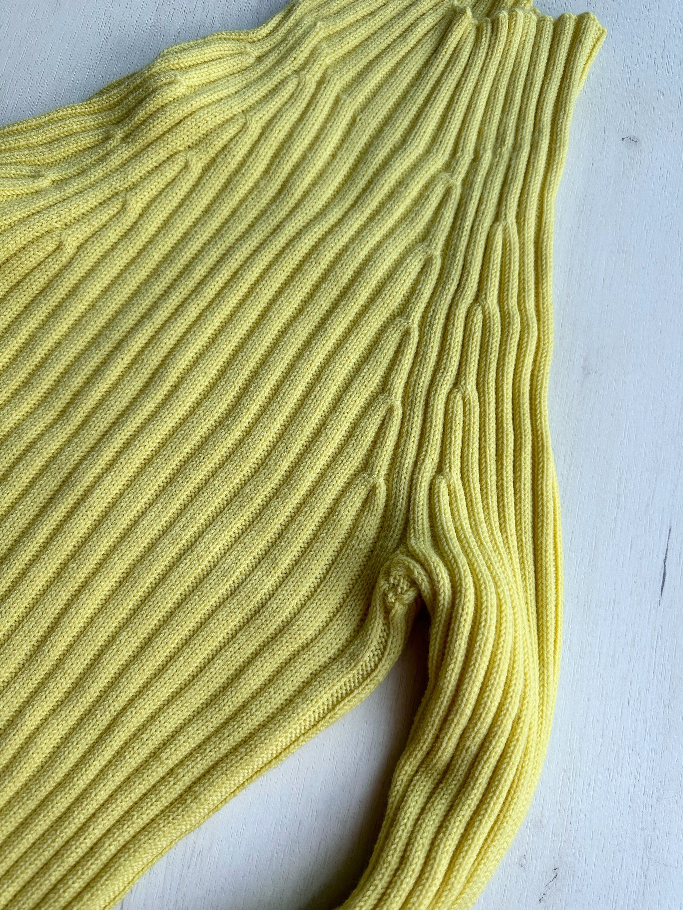 Merino wool Organic Cotton Yellow Knitted Turtleneck for women Ribbed Knitted Sweater Passion Long Sleeve Sweater Comfortable body-friendly
