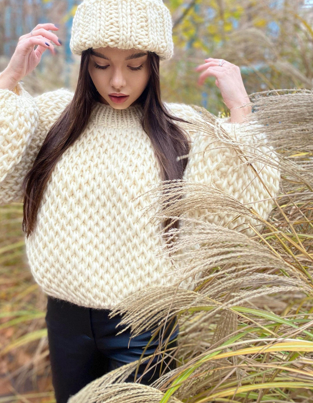 Cable knit wool Milk sweater Hand knit Milk Pastel sweater Chunky knit crop pullover