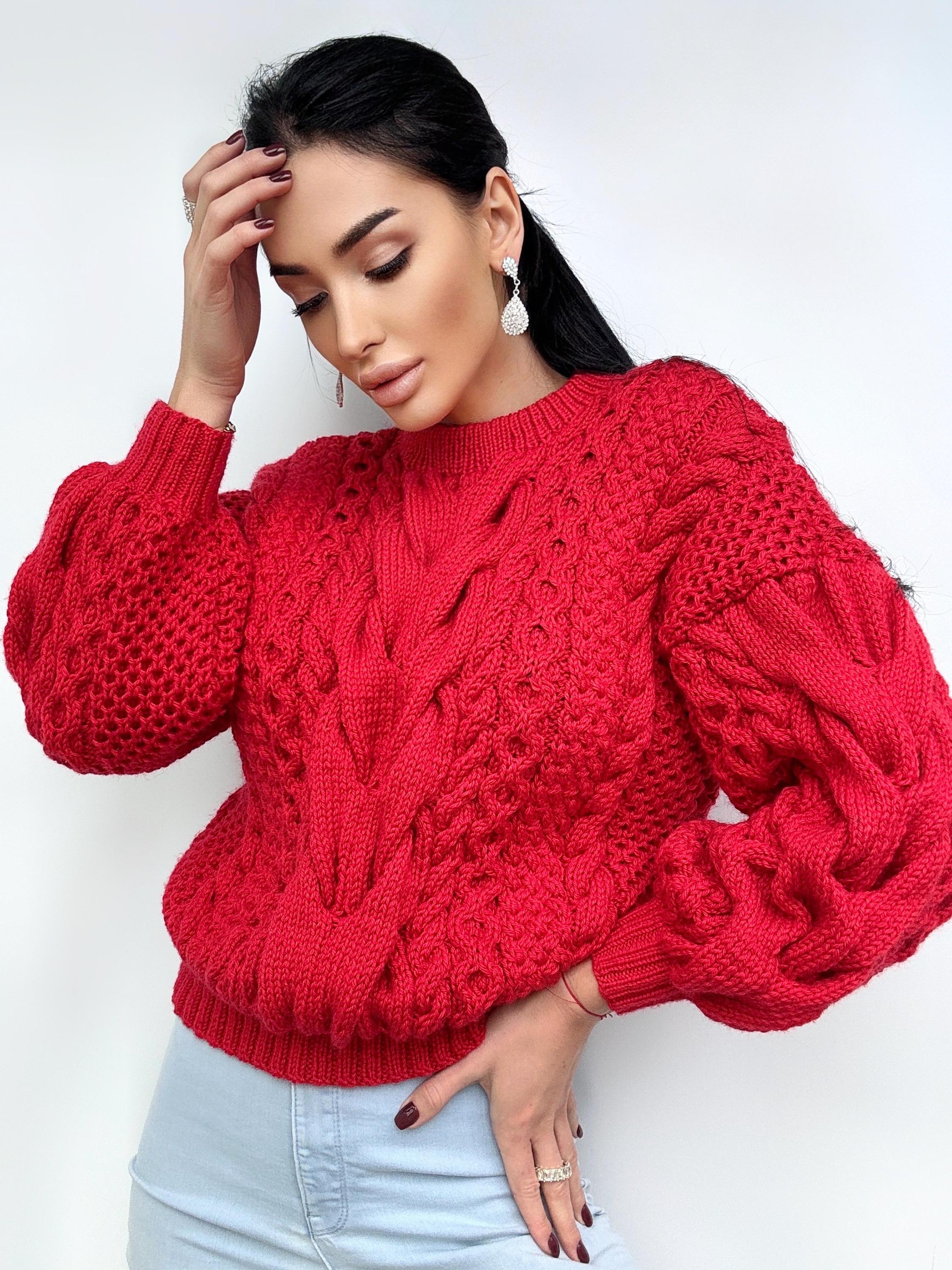 Red knit wool sweater women Chinky knit oversize Knitted jumper 7/8 sleeve Cable knitting Loose knit Oversized Womens Christmas red sweater