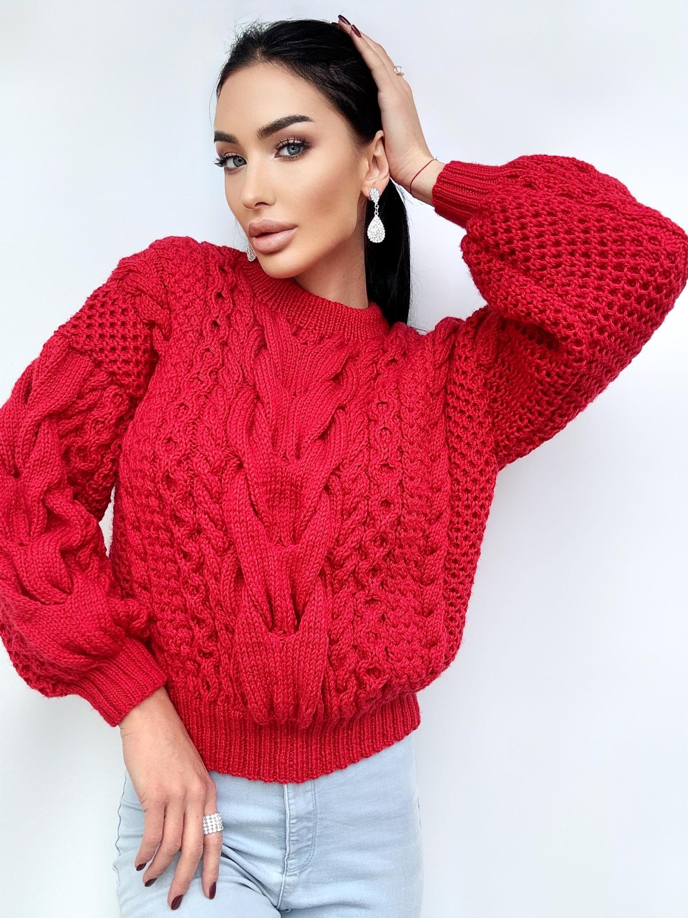 Red knit wool sweater women Chinky knit oversize Knitted jumper 7/8 sleeve Cable knitting Loose knit Oversized Womens Christmas red sweater